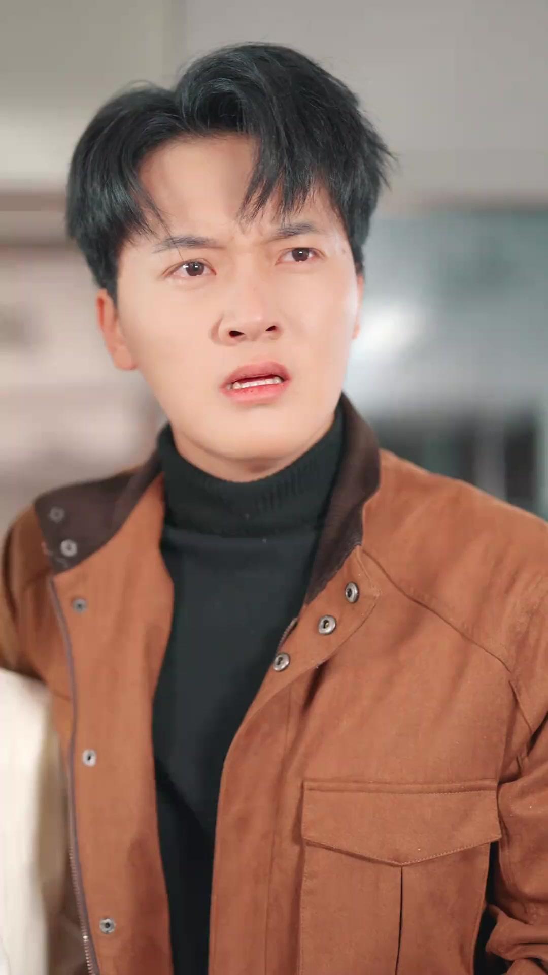 (مدبلج) حبٌّ بلا جواب، لم أعد أريده