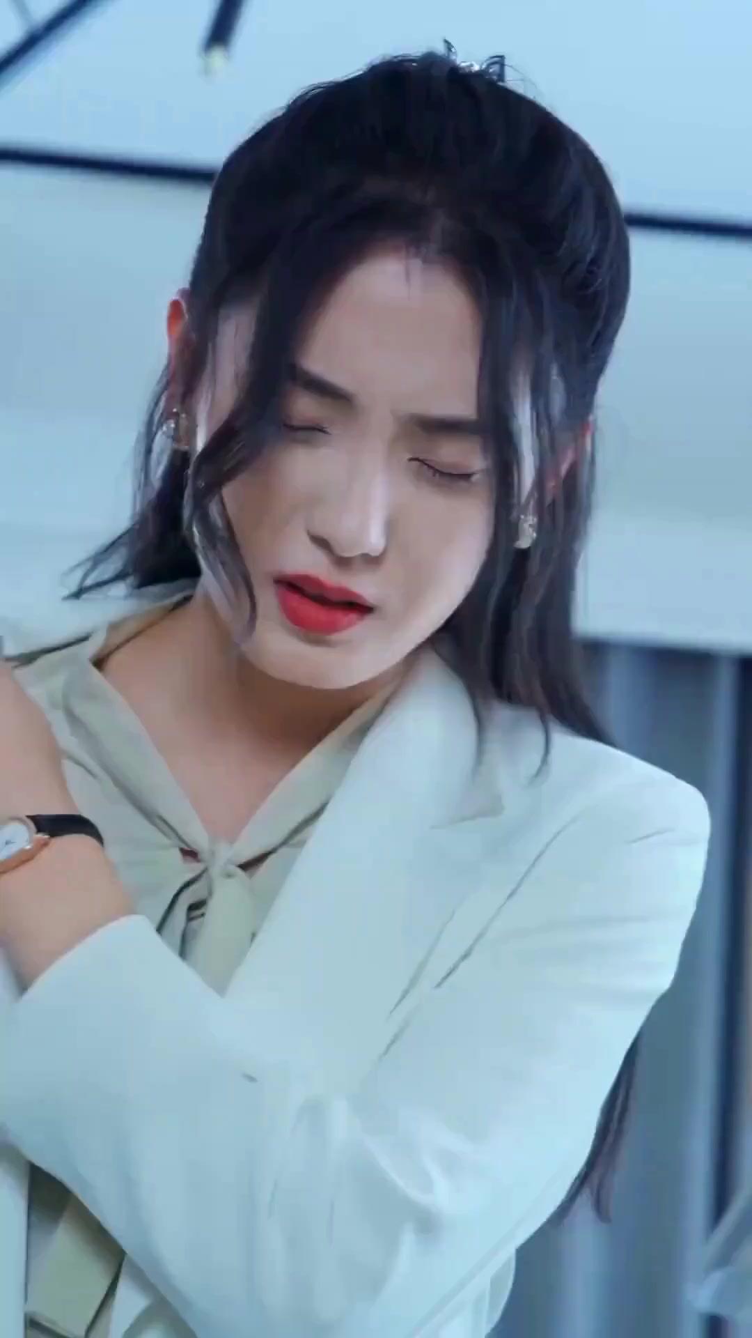 (Sulih suara) Dia Kembali dari Balik Legenda