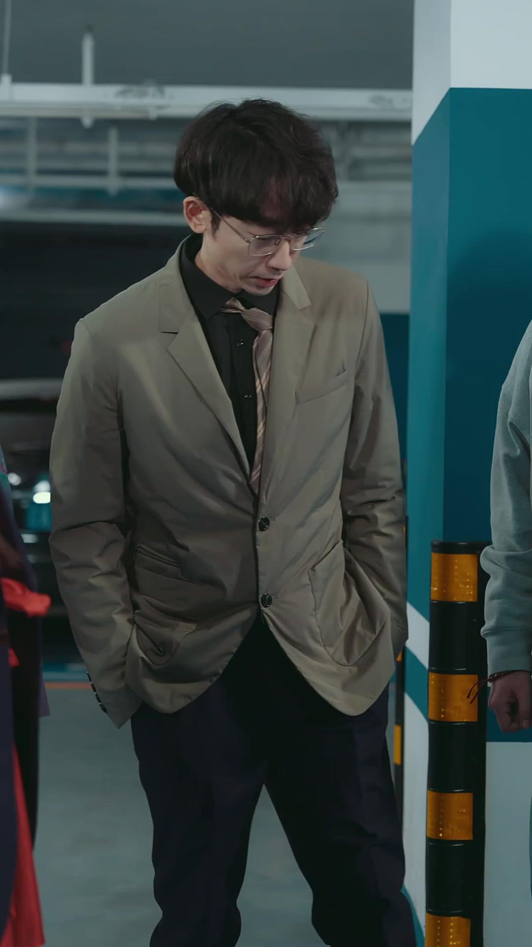 Los pillé en plena traición