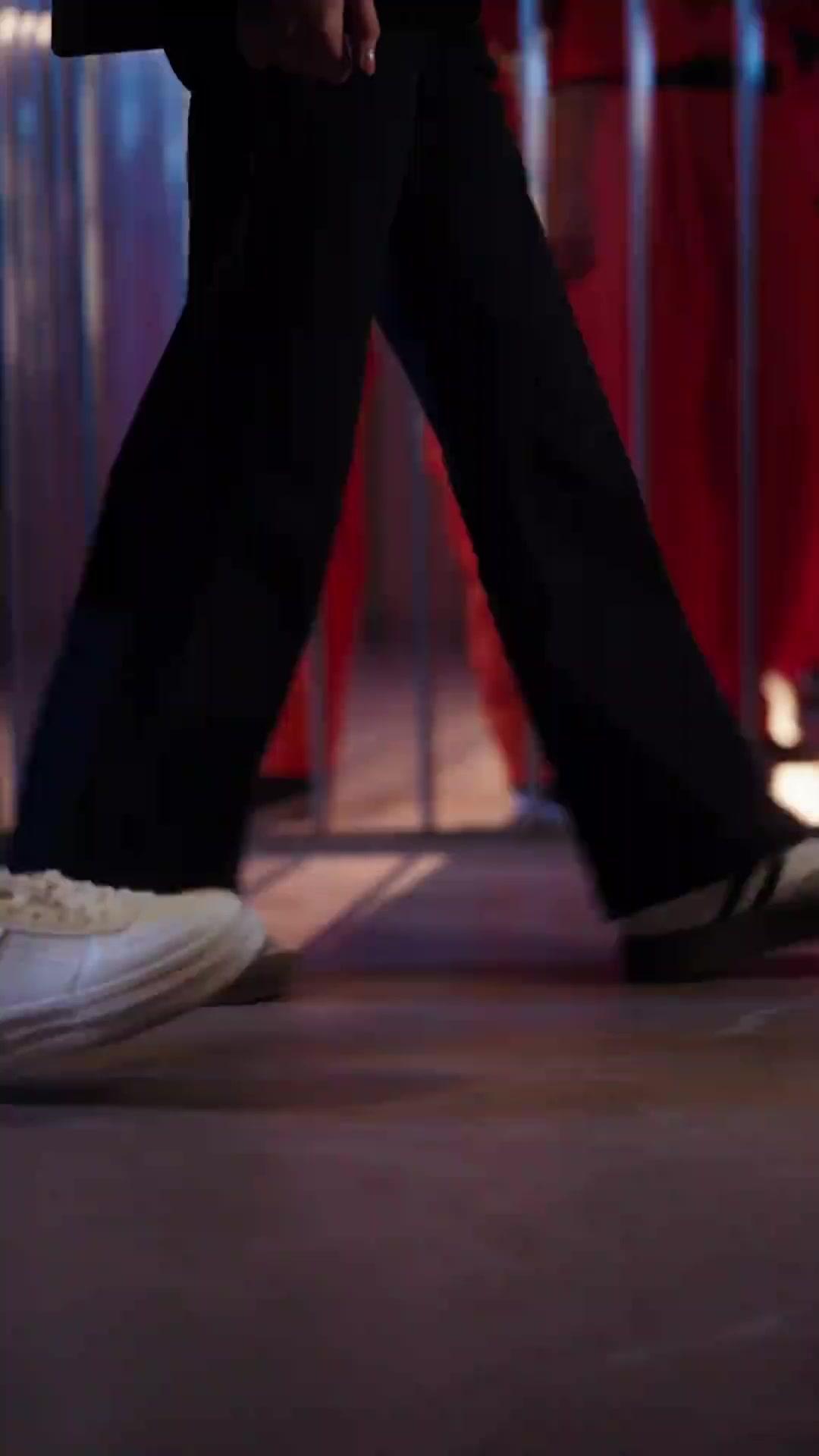 زوجي المفاجئ: دلع وحب