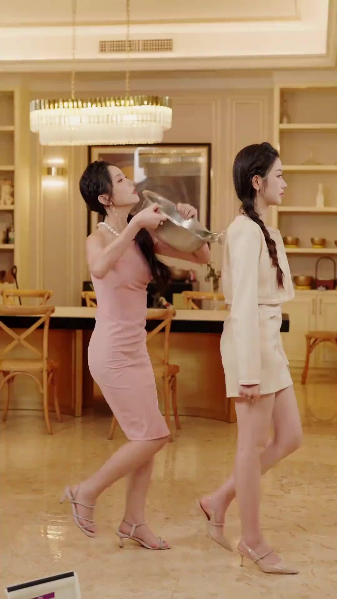 จุมพิตพลิกชีวิตรัก