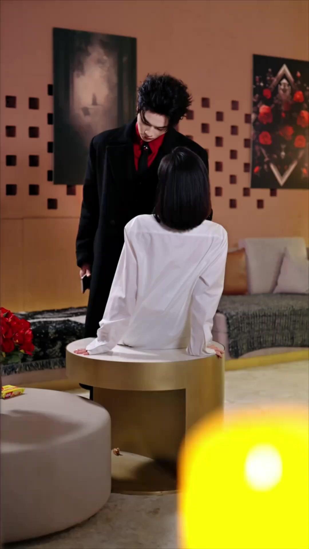 Reencarnada: Amor com o Vilão