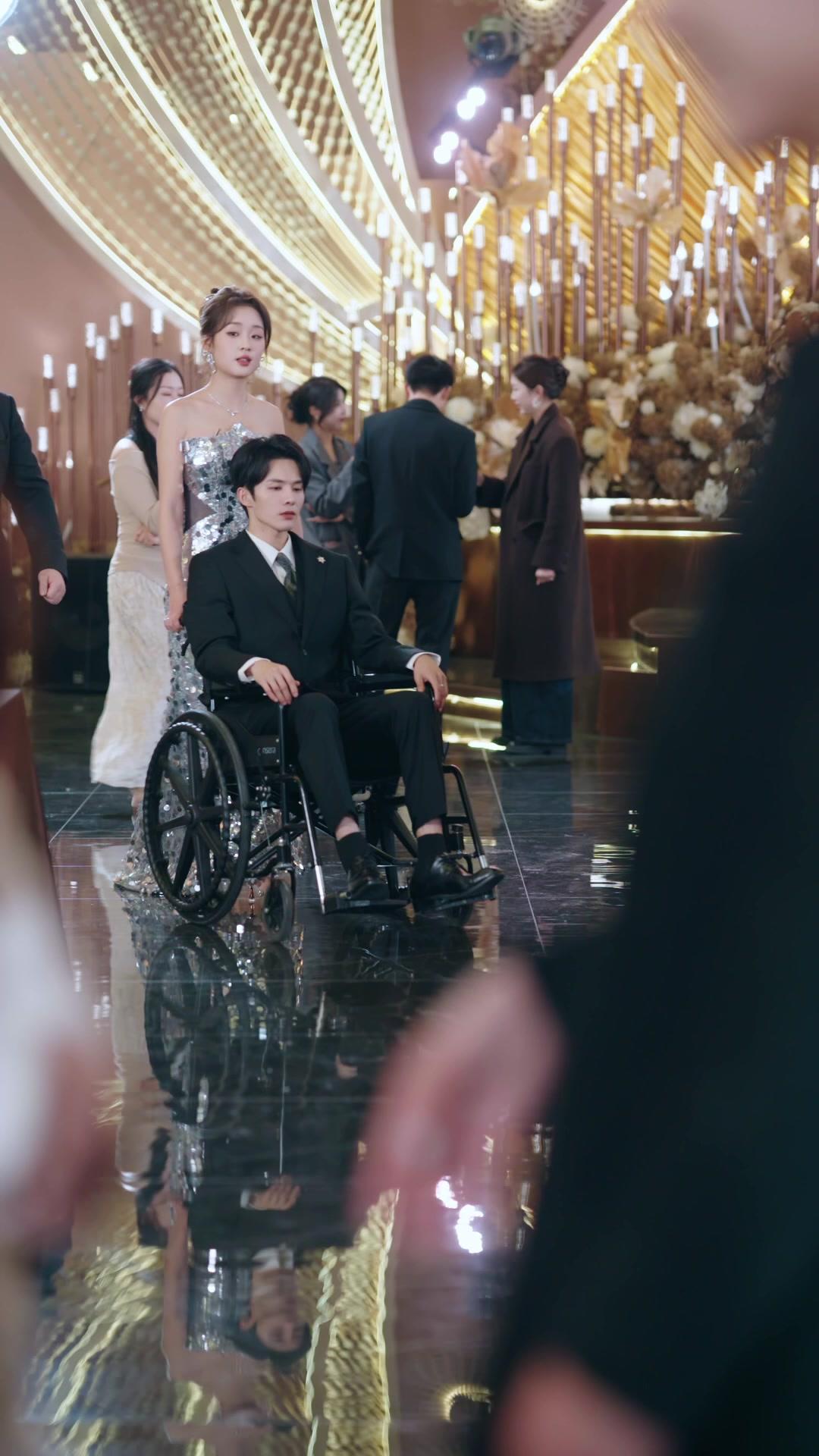 출소 후, 재벌과 결혼했다