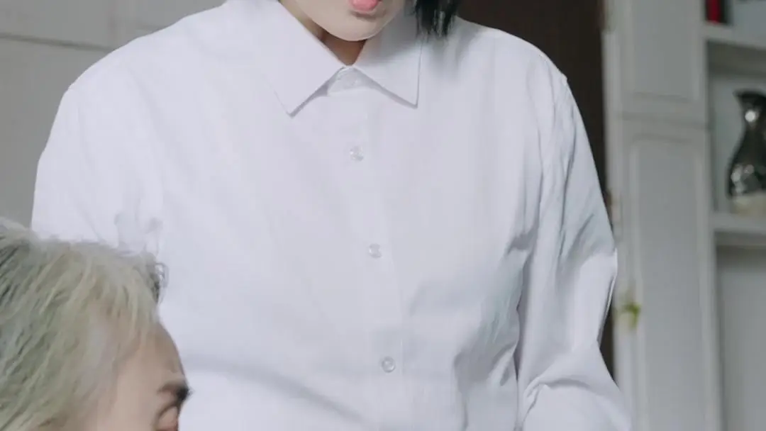 Giấc Mộng Hào Môn: Chiếc Đồng Hồ Bị Đánh Cắp Và Ánh Mắt Không Nói Dối