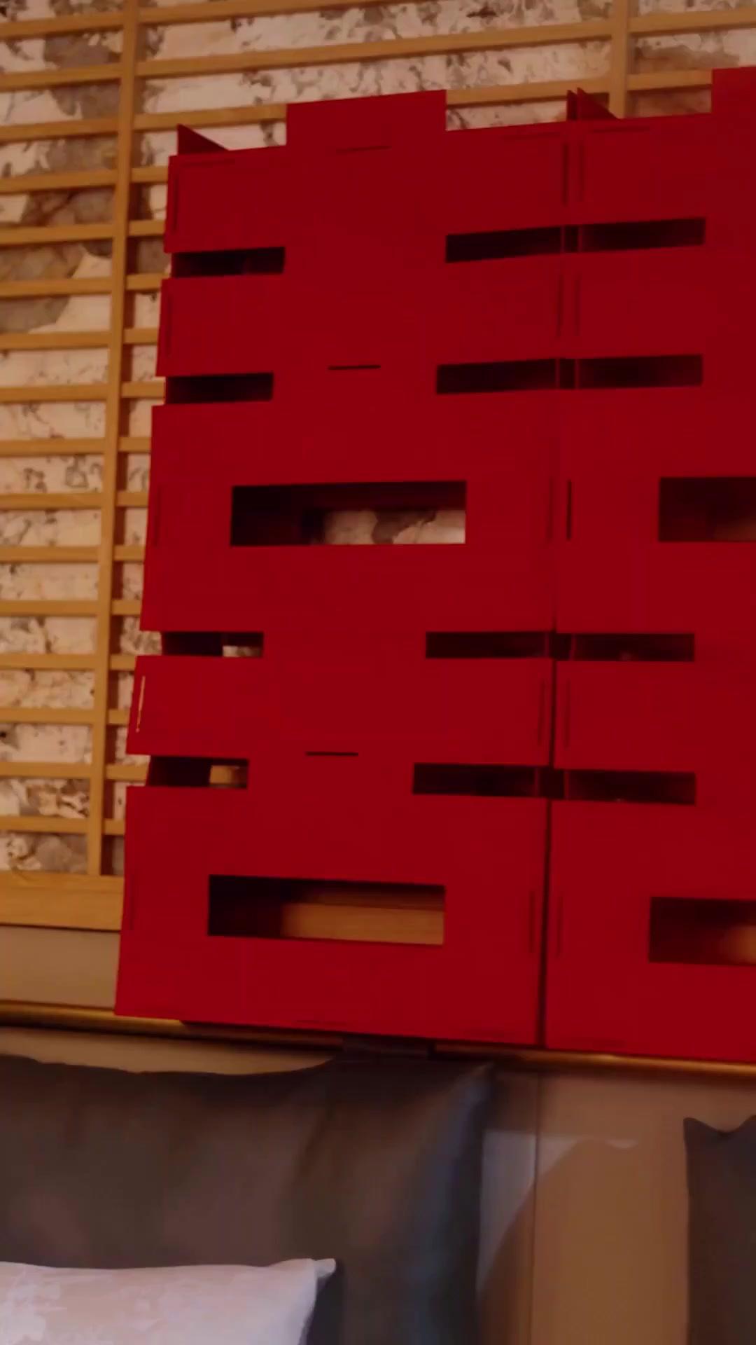 (مدبلج) حبّ عبر حياتين، ومصير من الفراغ