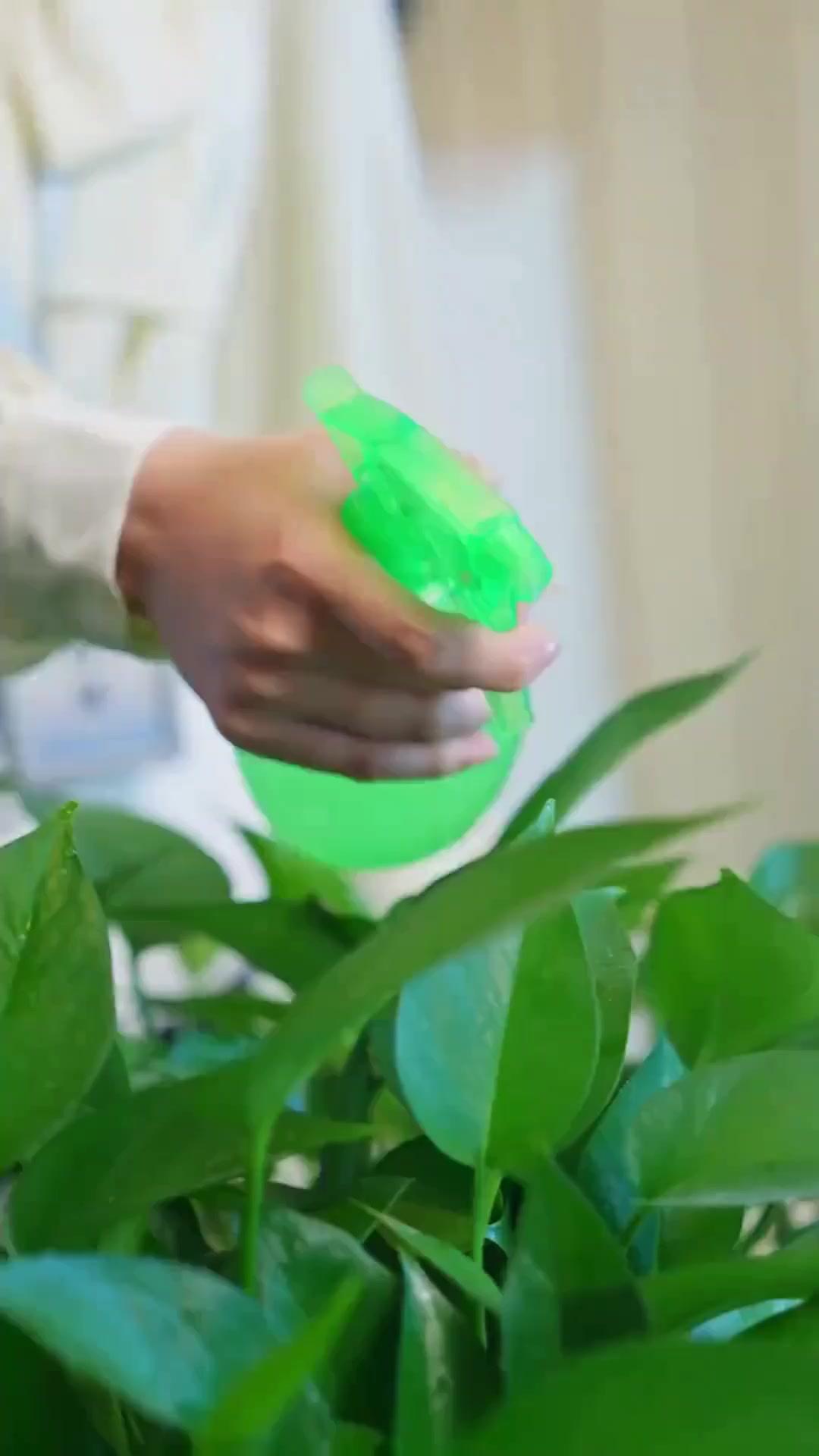 (Sulih suara) Cinta Pertama Adalah Luka