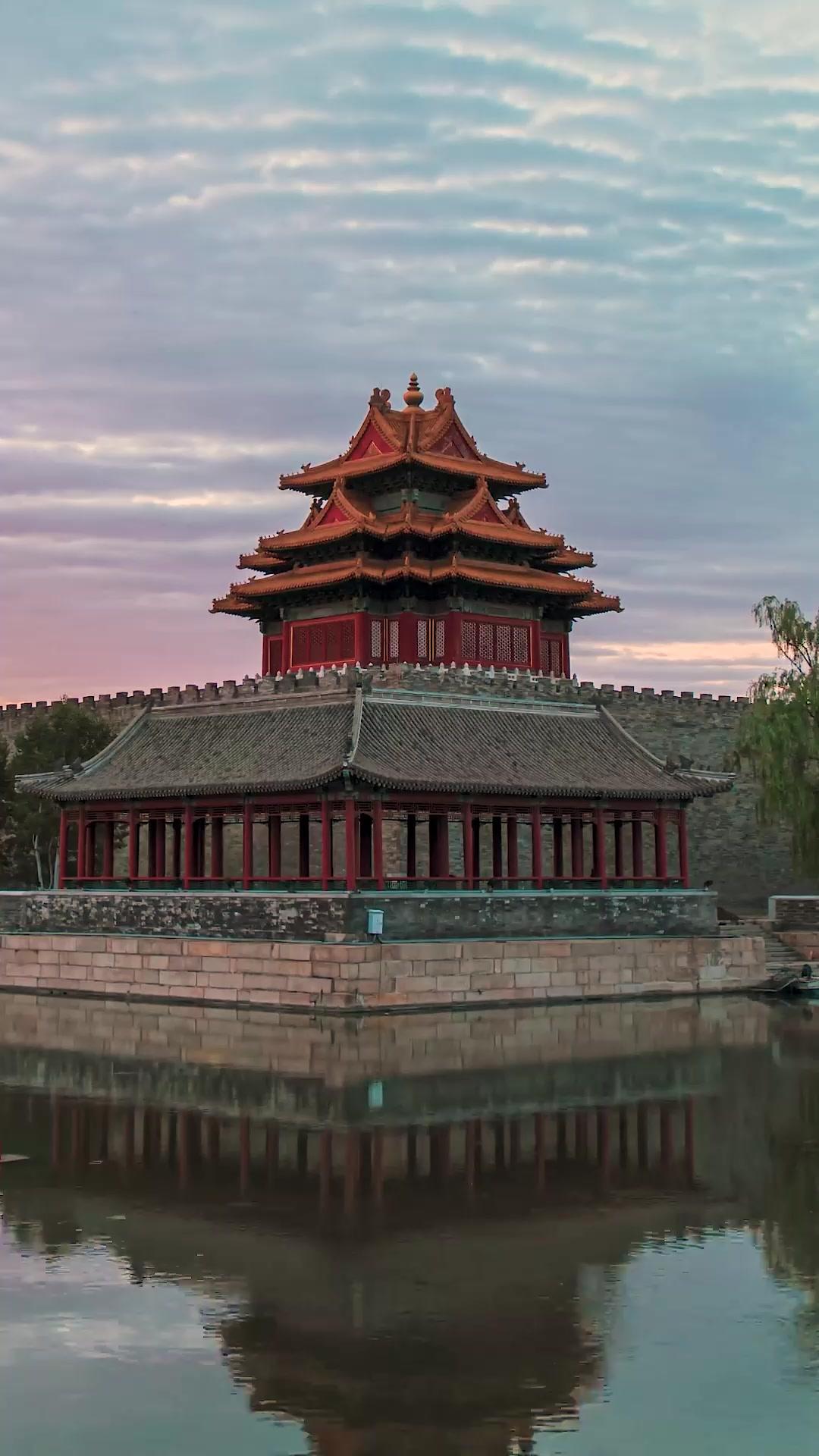 Titah Nikah Untuknya, Cerai Untukku