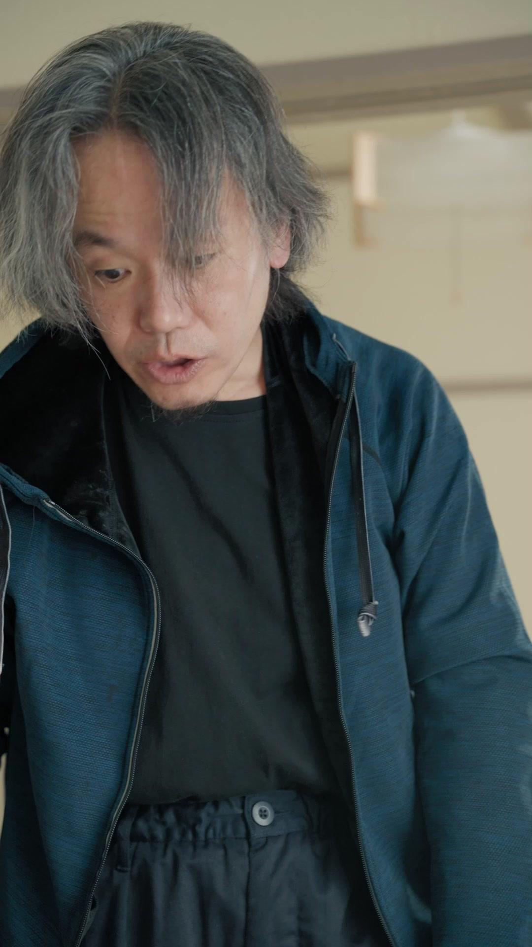 Sakura Beneath the Shrine