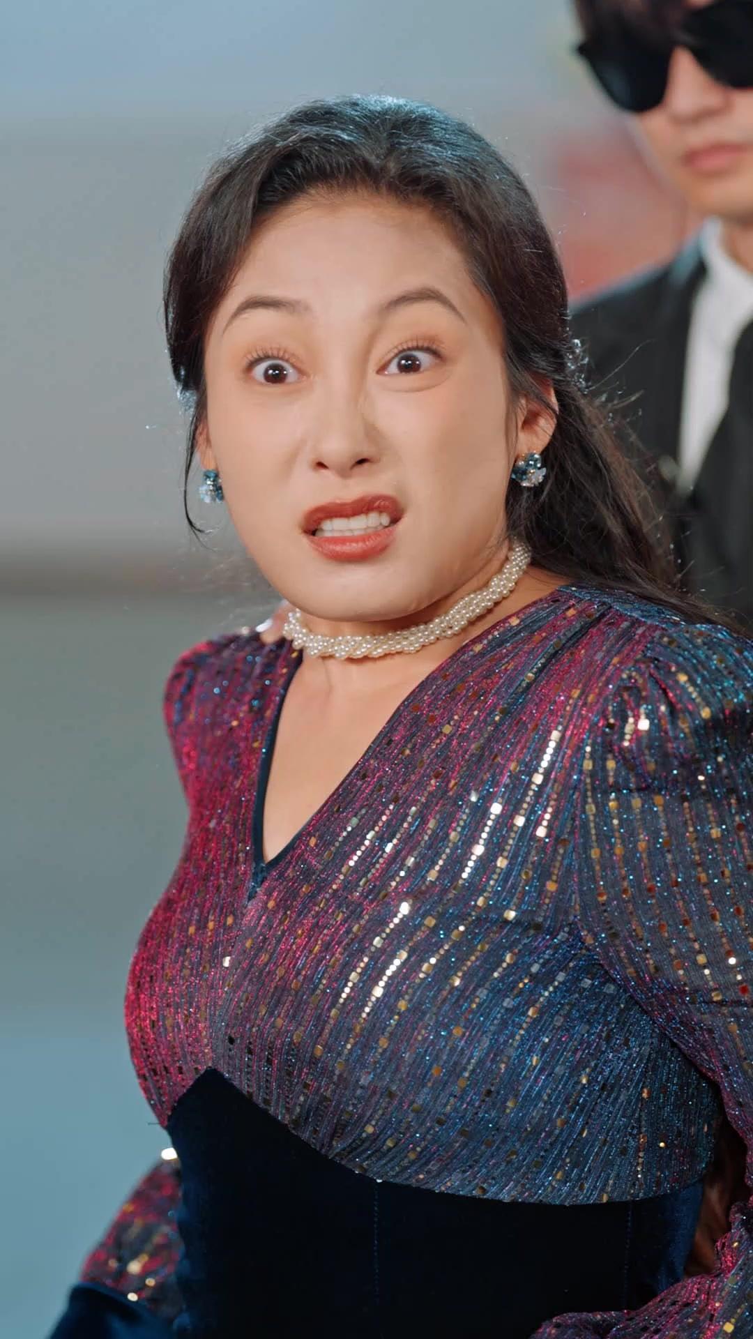 They Mocked Mom. Now They Beg!