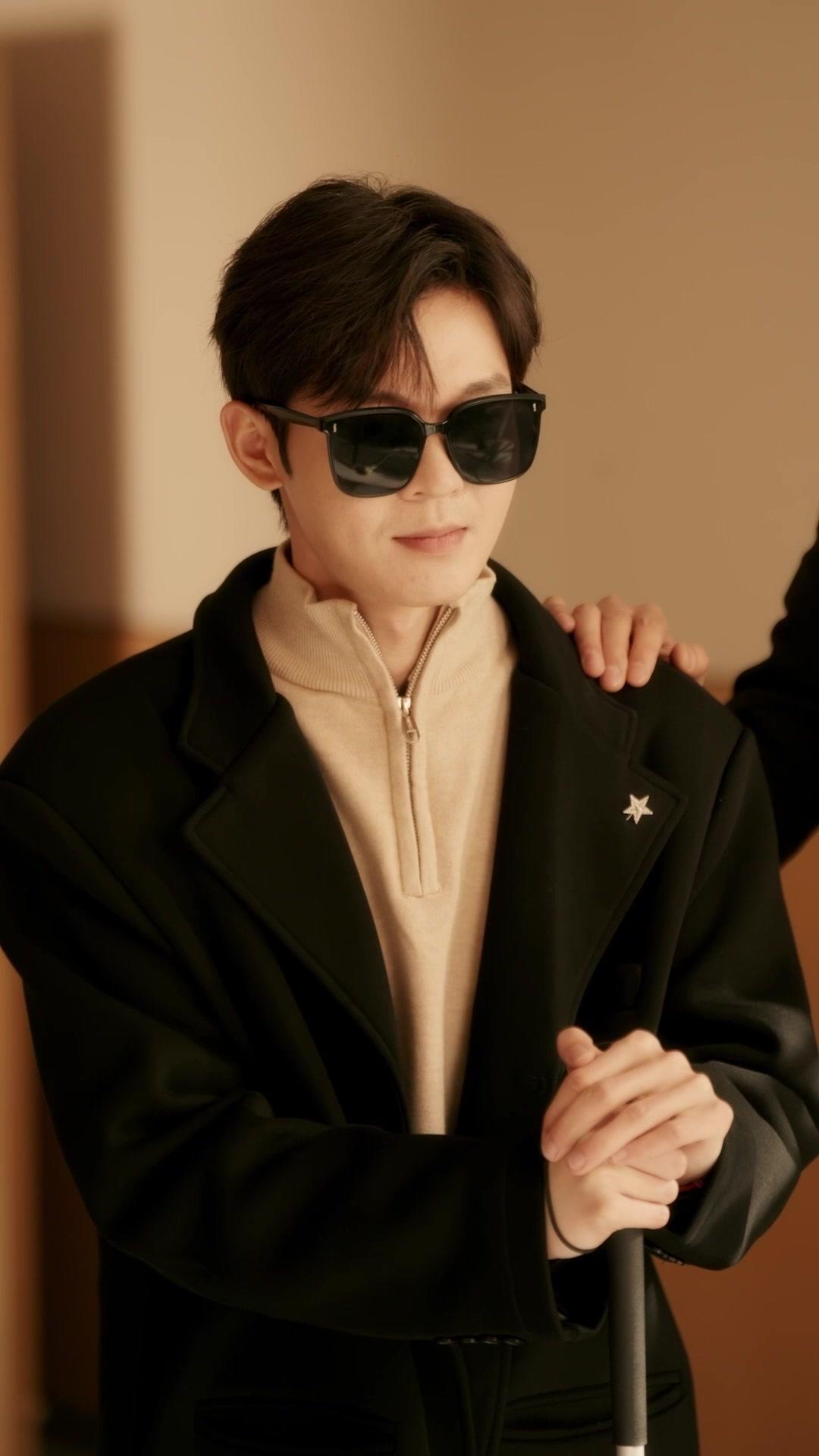 (Sulih suara)Para kakak yang sedih karena kepergianku