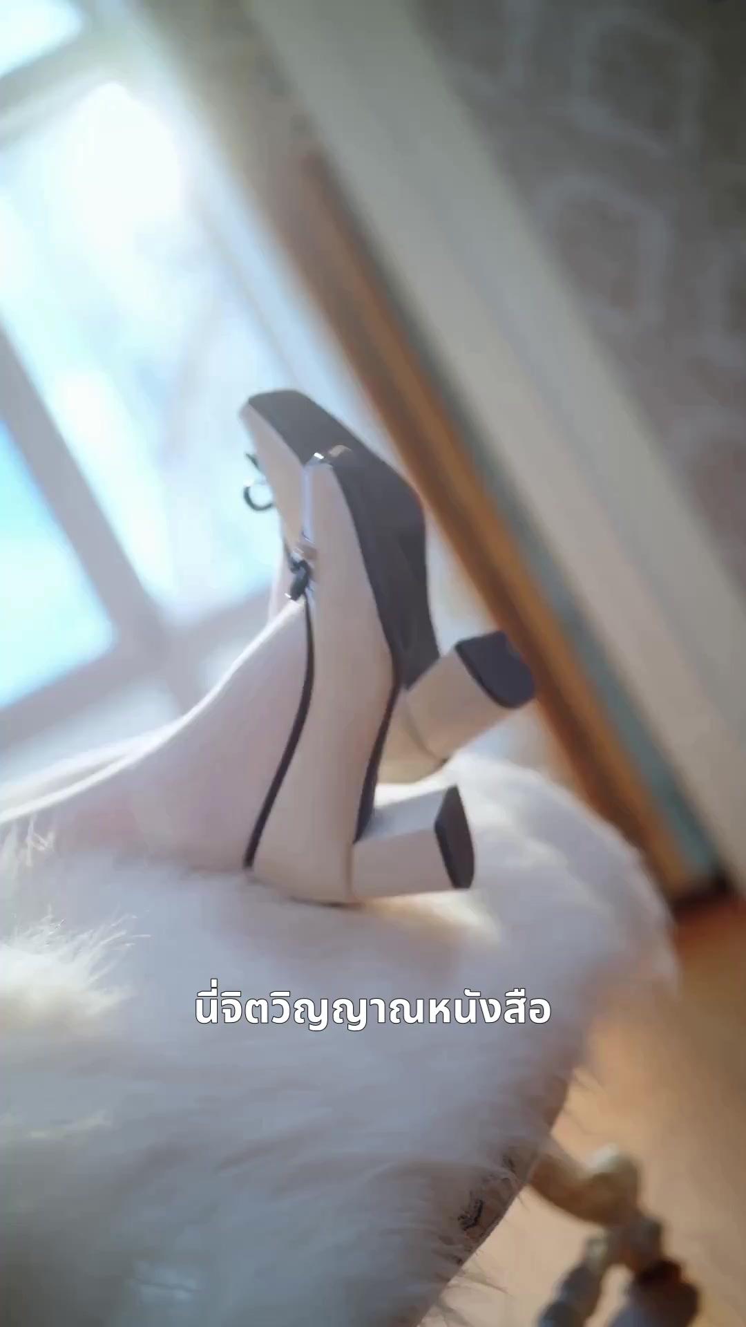 (พากย์เสียง) นางร้ายที่ไม่ยอมตามบท