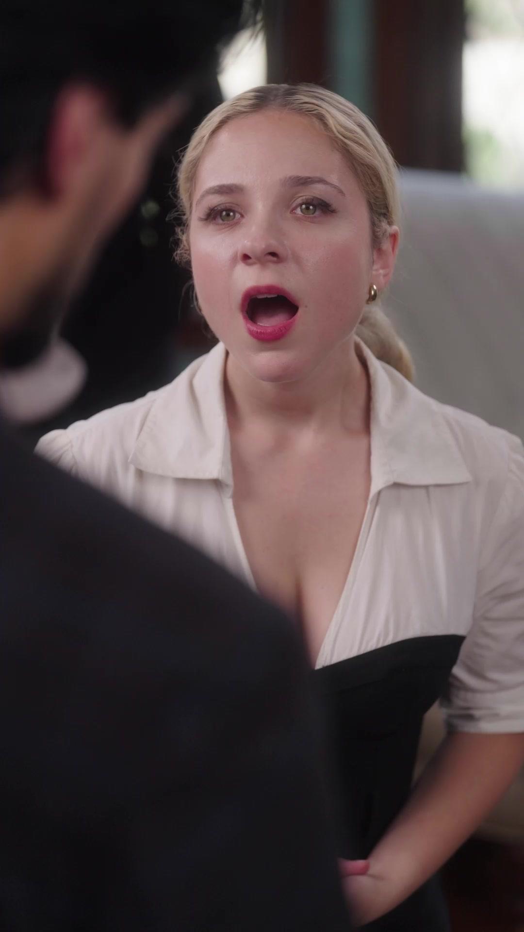 Cinta Dalam Kurungan