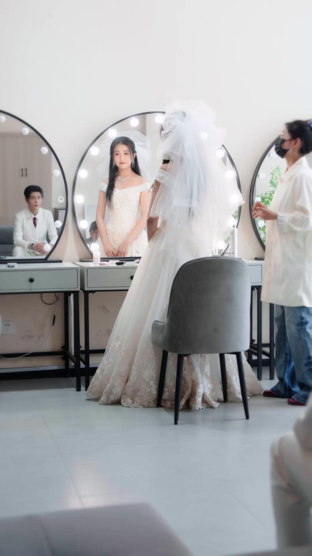 MON LIVREUR EST UN PDG MILLIARDAIRE !