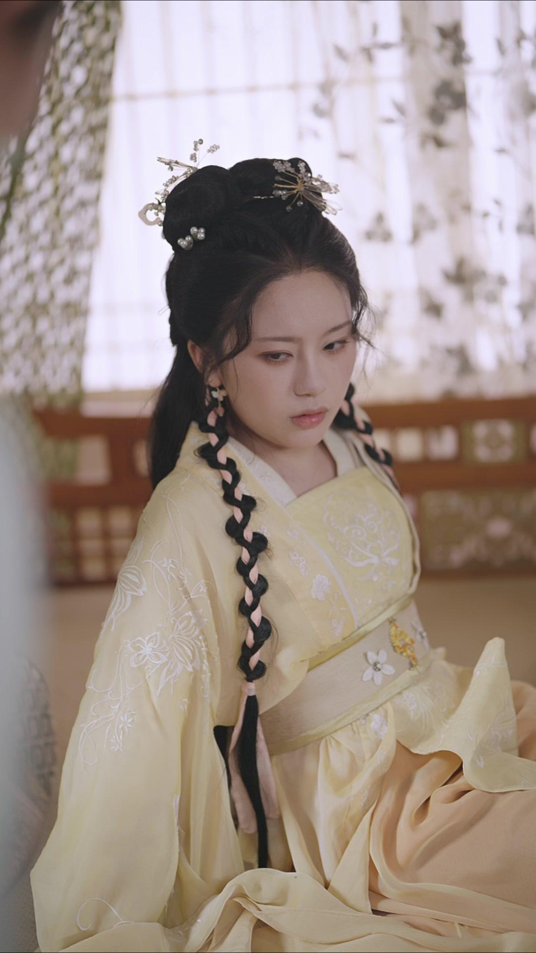 Pregnant with the Regent's Twins!