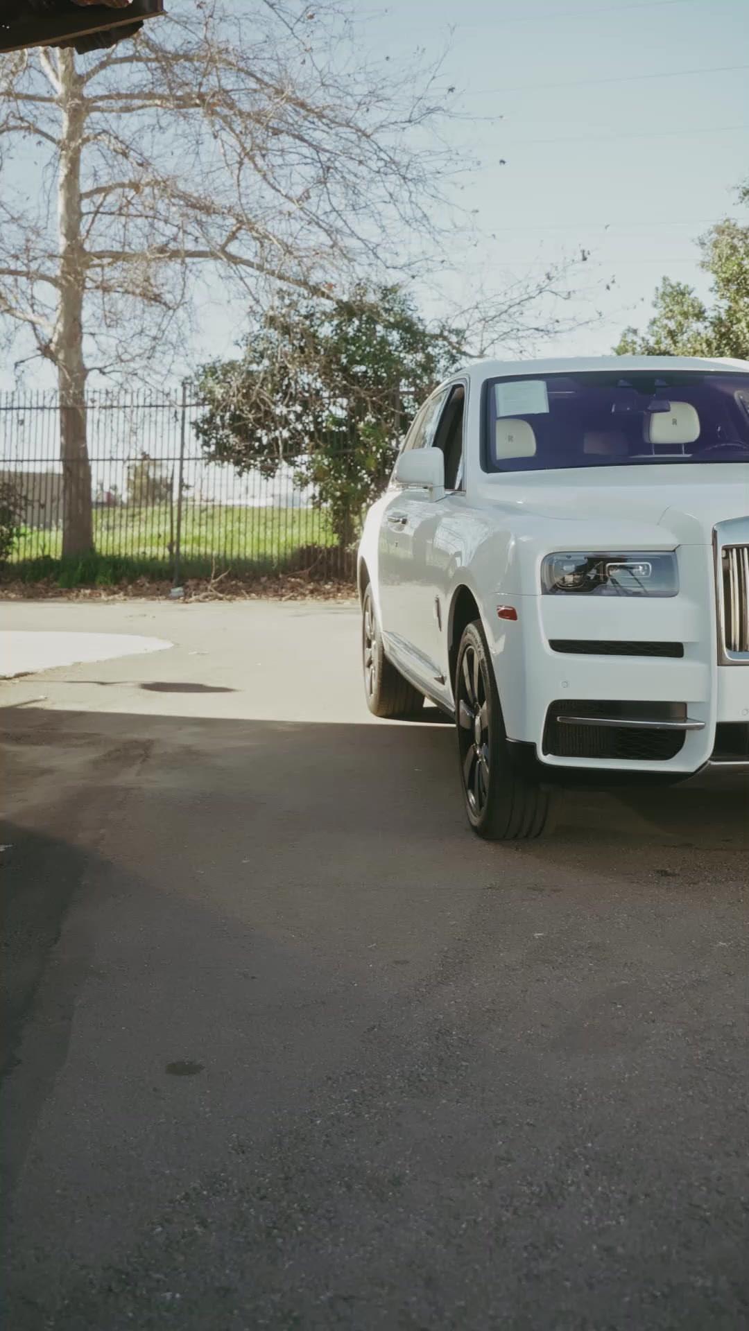 DANS LES BRAS DE MES TROIS ONCLES