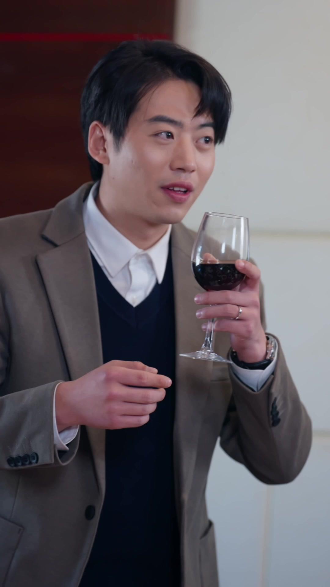 Twilight Whispers, A Second Chance at Love