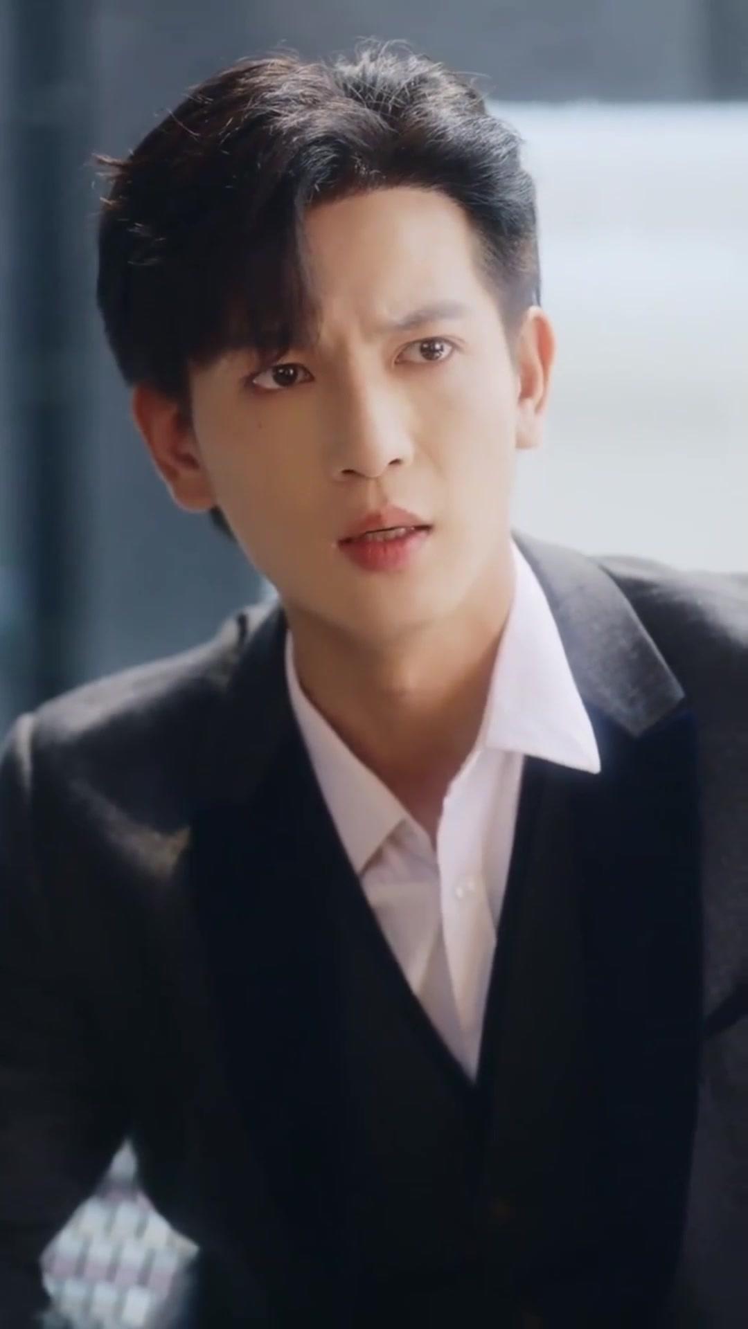 Noite Acidental, Amor Sem Escapatória