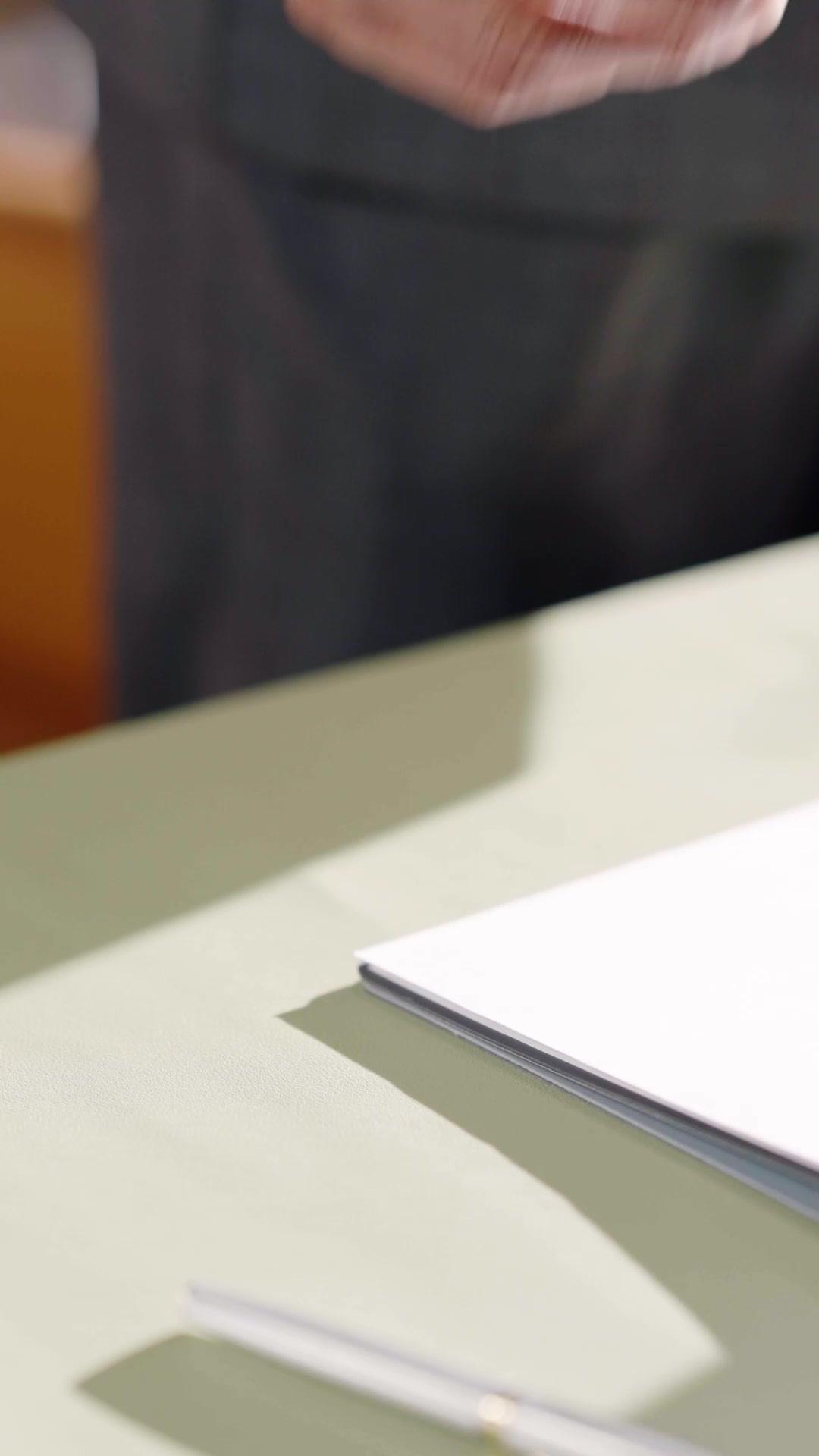 Cái Giá Của Lòng Tham