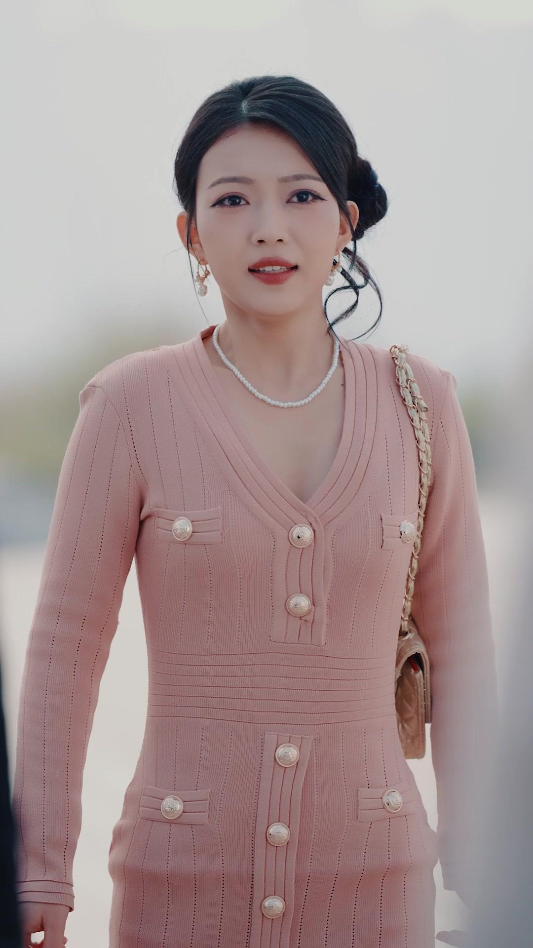 Jailed Loser? True All-Rounder God!