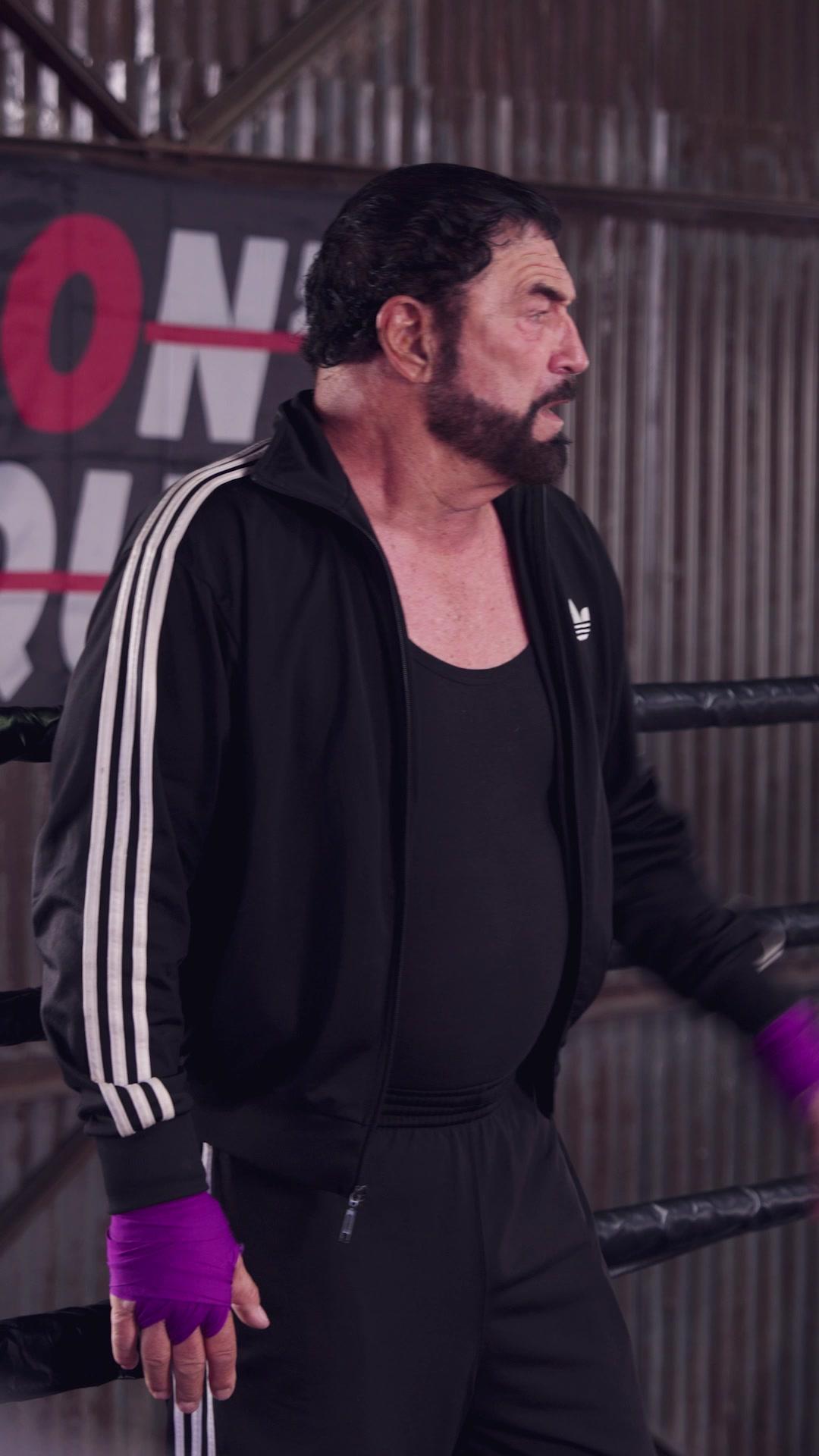 Rey bastardo de la jaula