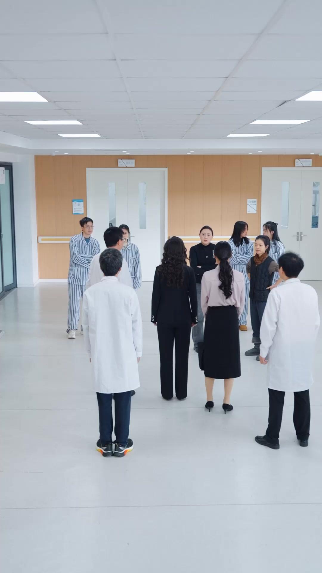 Dopo la pioggia, cieli sereni