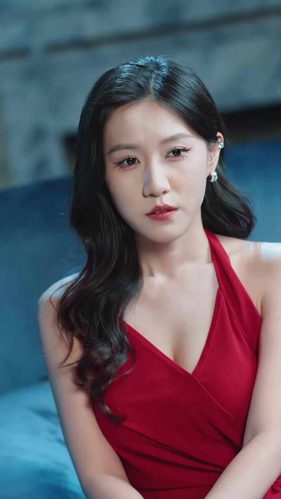 Street Vendor? But He's A Geniues!