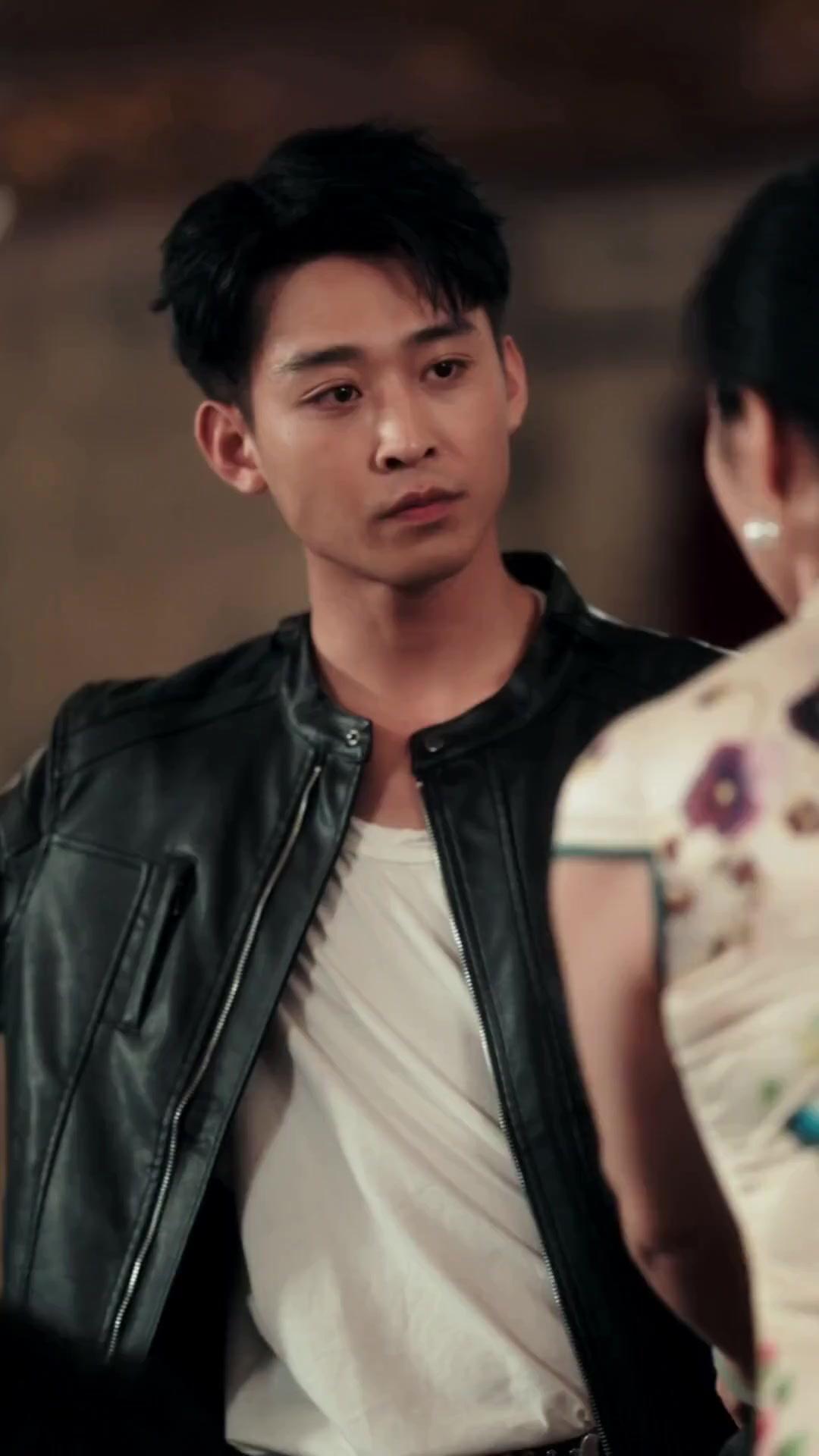 (Lồng tiếng) Phá Lồng