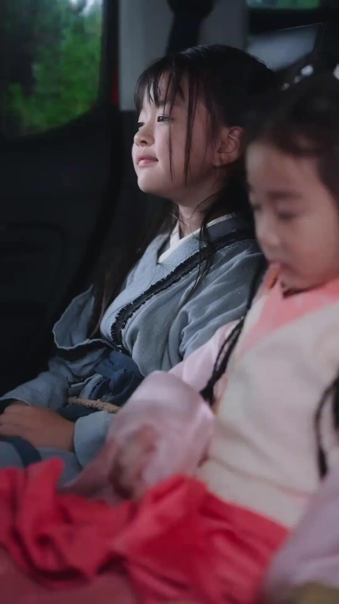 Dengan Sistem, Aku Besarkan Putriku