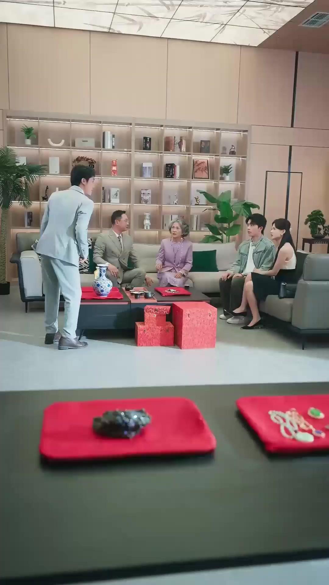 (더빙) 계약 남친의 흙수저 코스프레