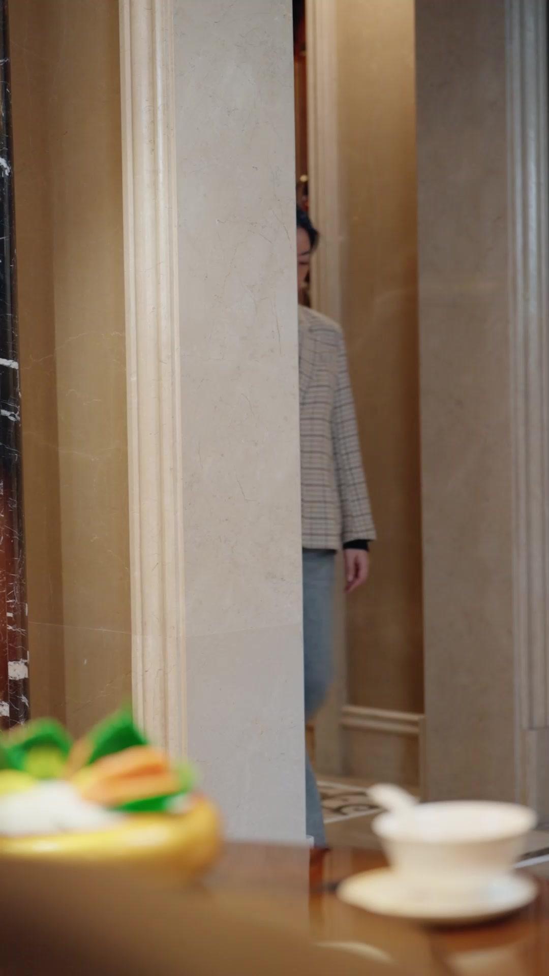 富貴迷心，養恩難忘