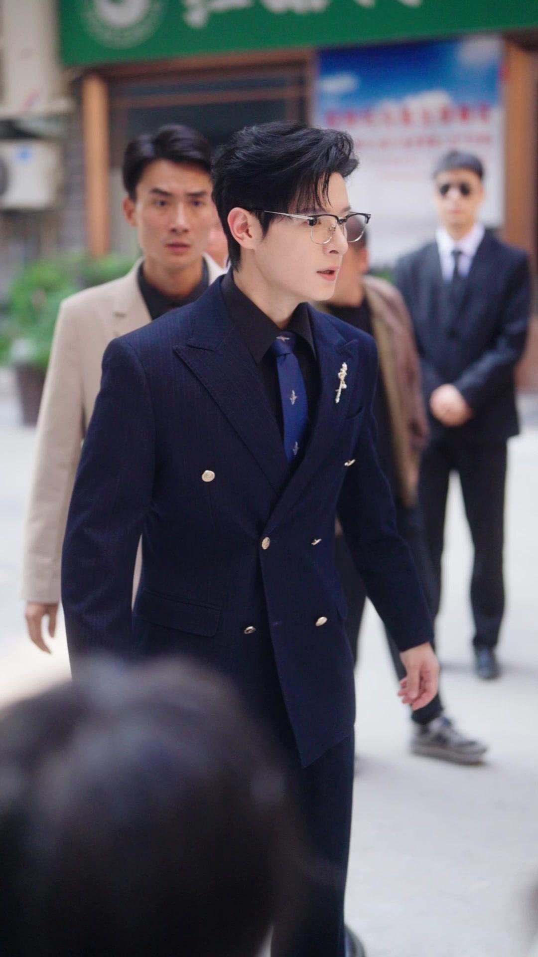 重生認親媽，橫掃京海