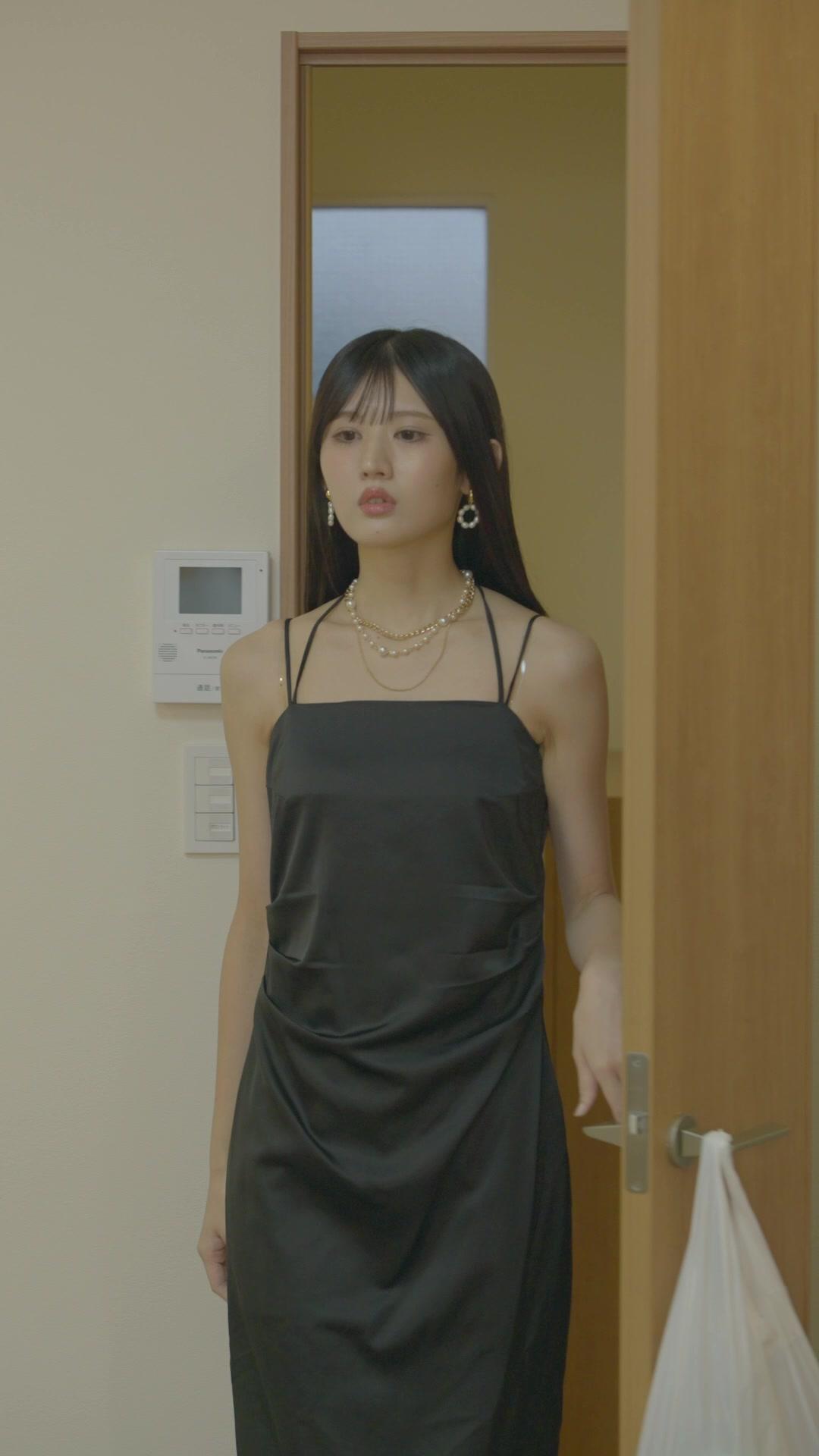 暴君がメイド服で料理？元令嬢を追放した夫の末路