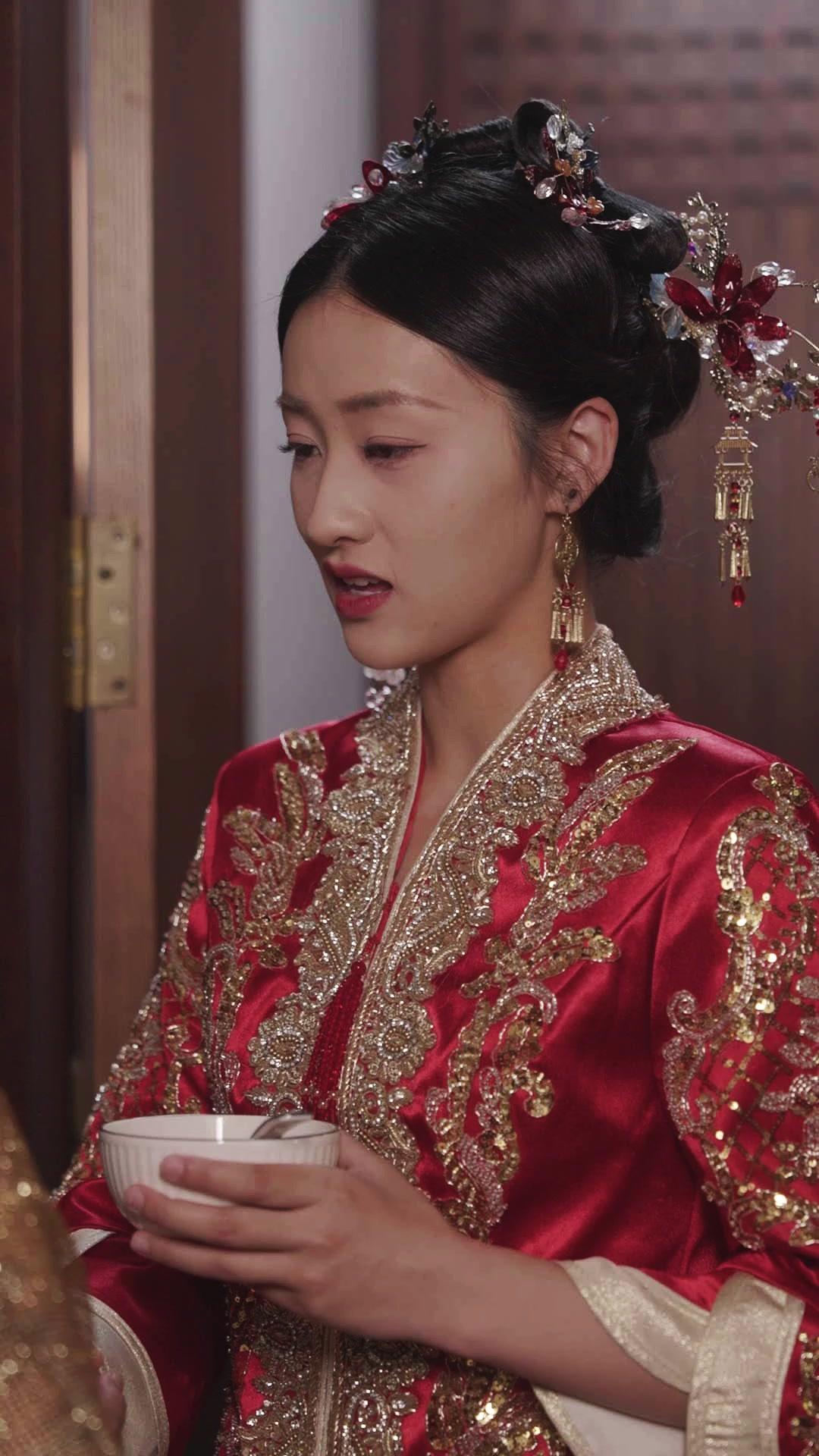 ¿La sustituya de quién?