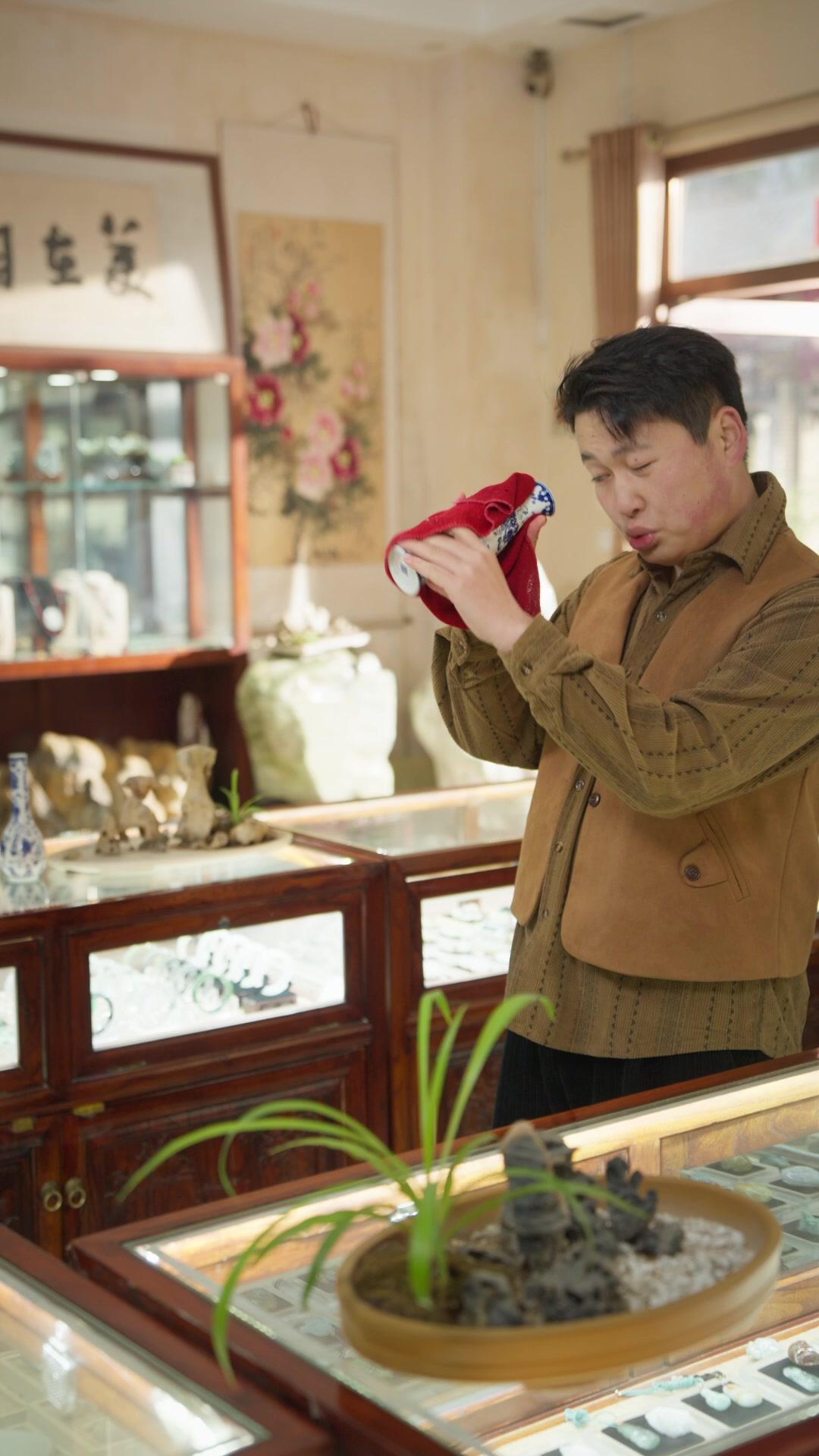 Sweet Girl? True HUMAN SCANNER