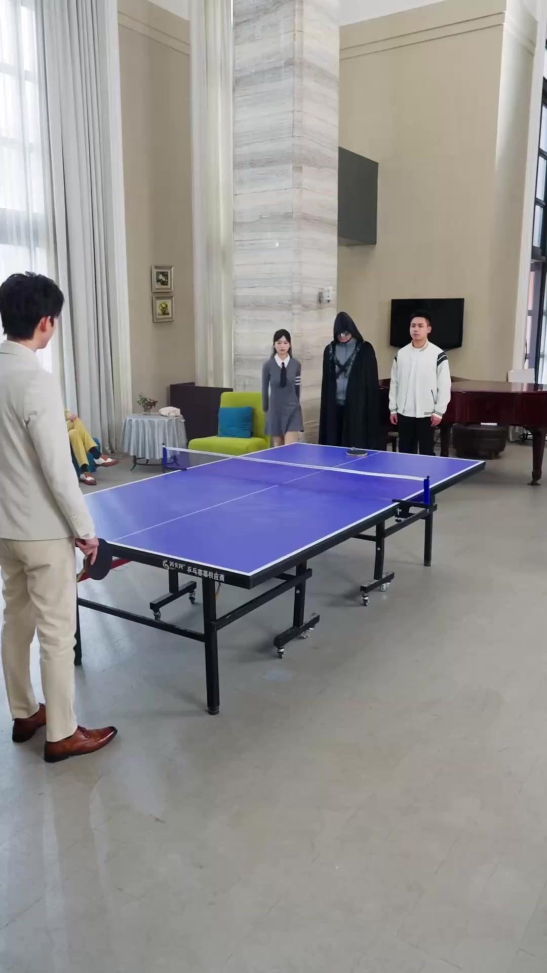 Ratu Tenis Meja Kembali