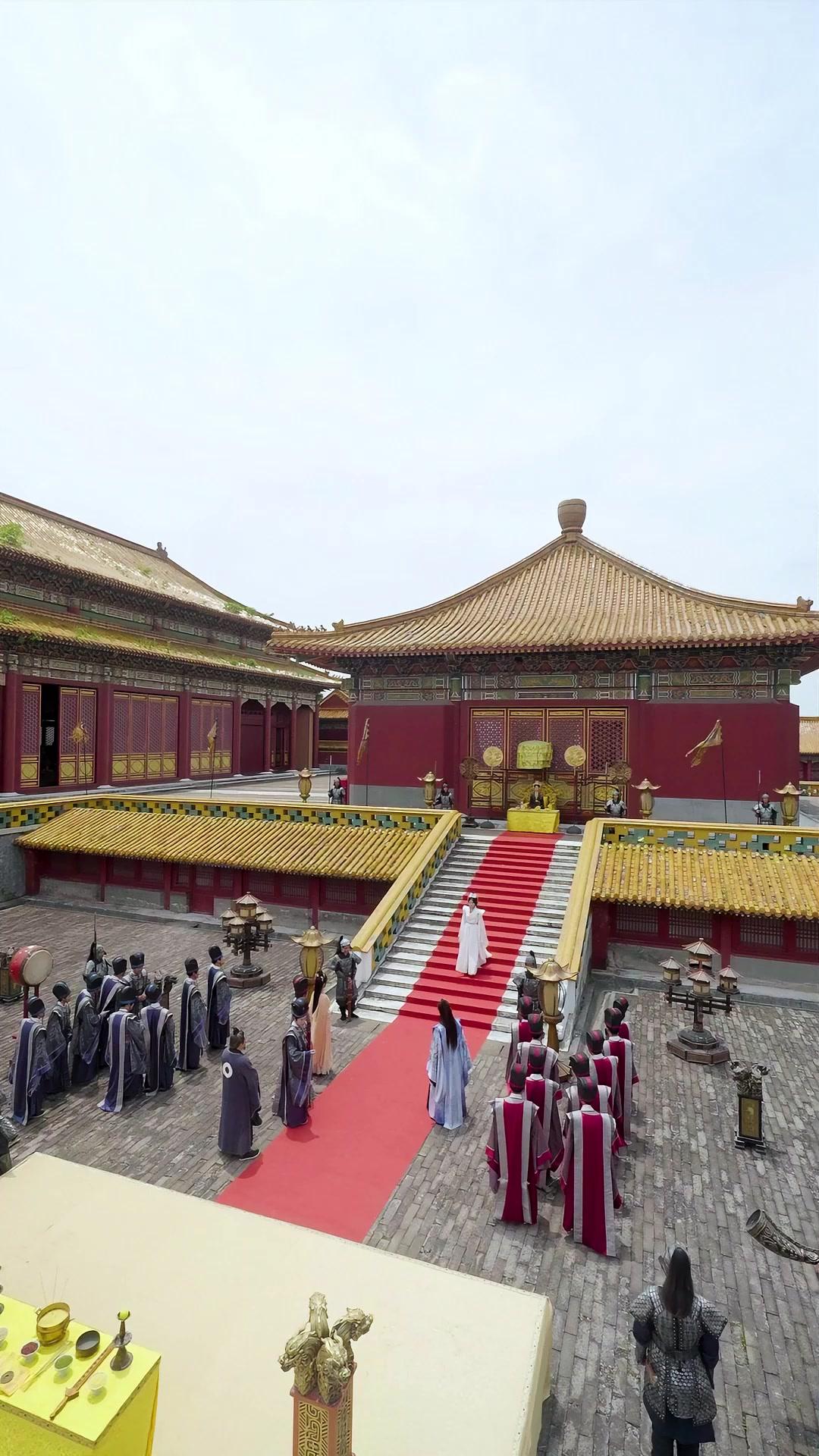 MINI ROYAUME AU CONGÉLATEUR