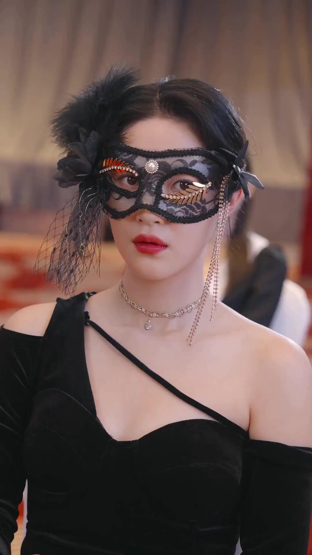 (Dubbed)Yikes! Hubby Poisoned Me for Dough!