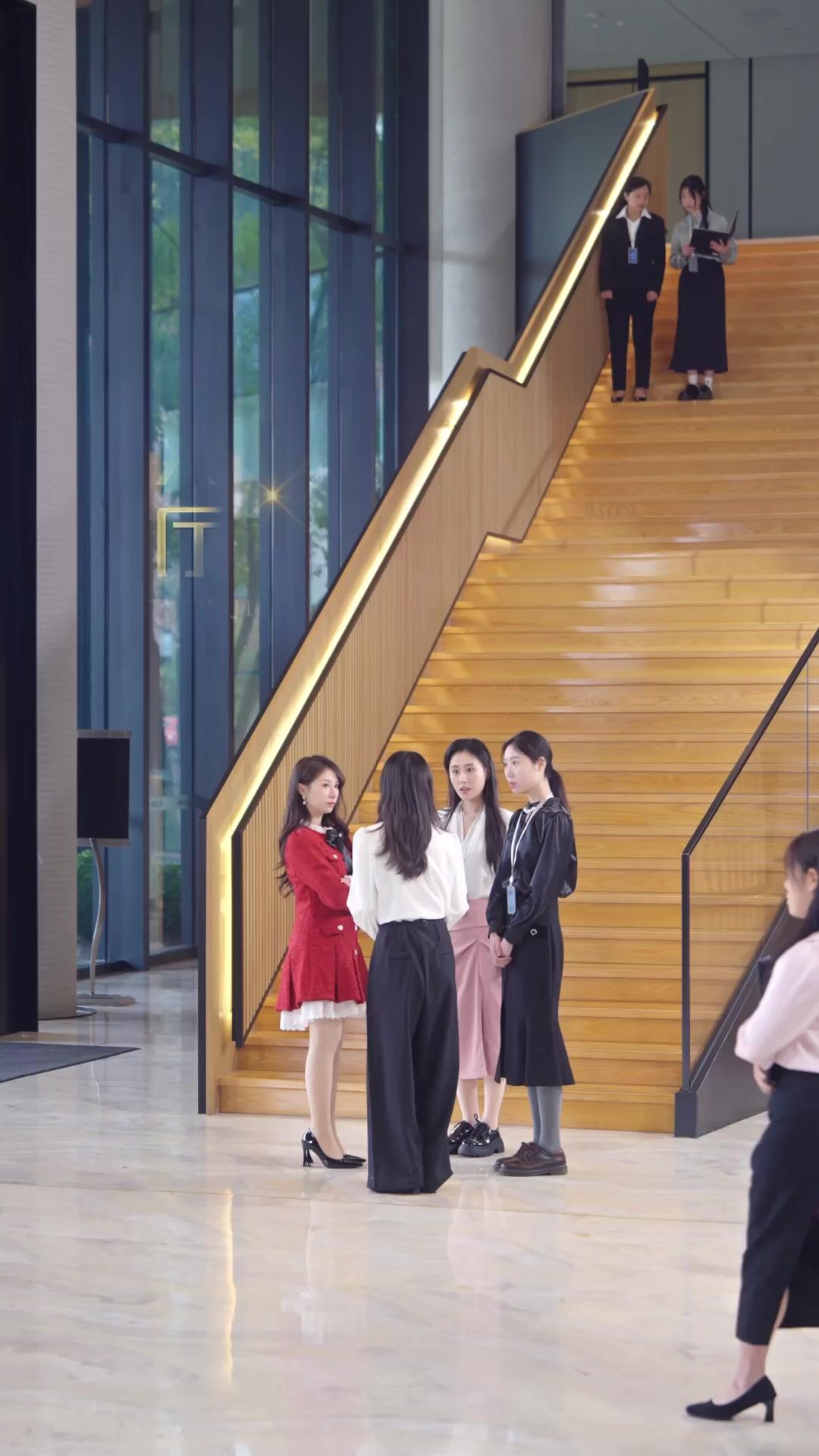 Oops! The CEO’s My Baby's Daddy