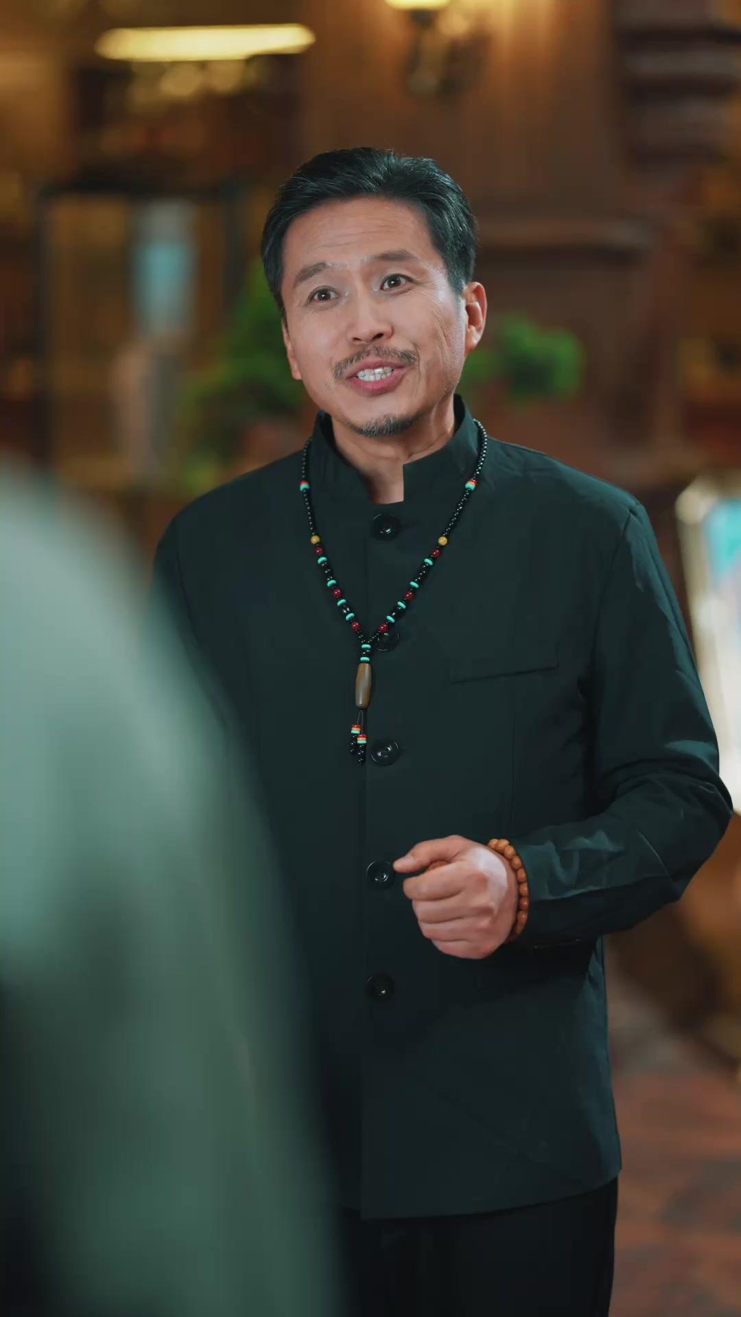 LE REGARD QUI PERCE TOUT