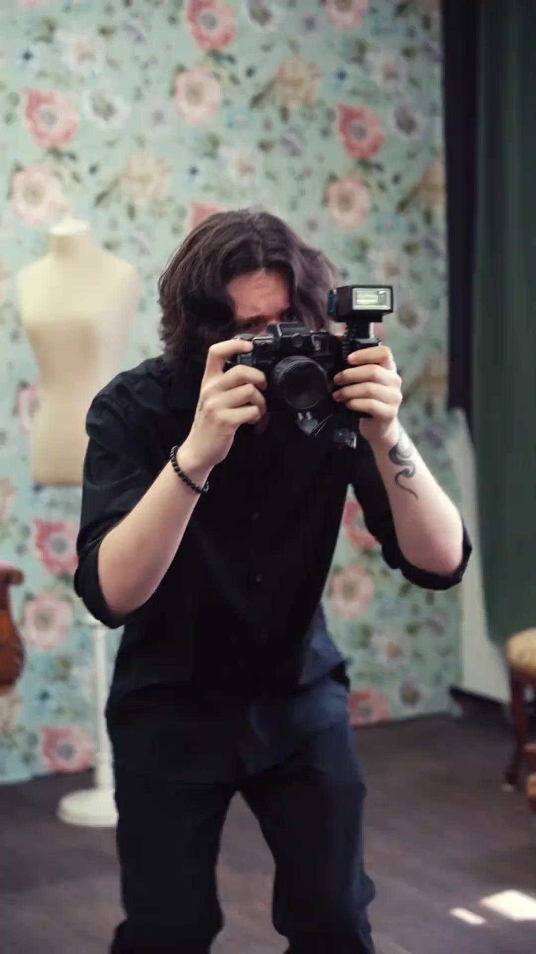 Mẹ Ơi, Sao Bố Bỏ Con?