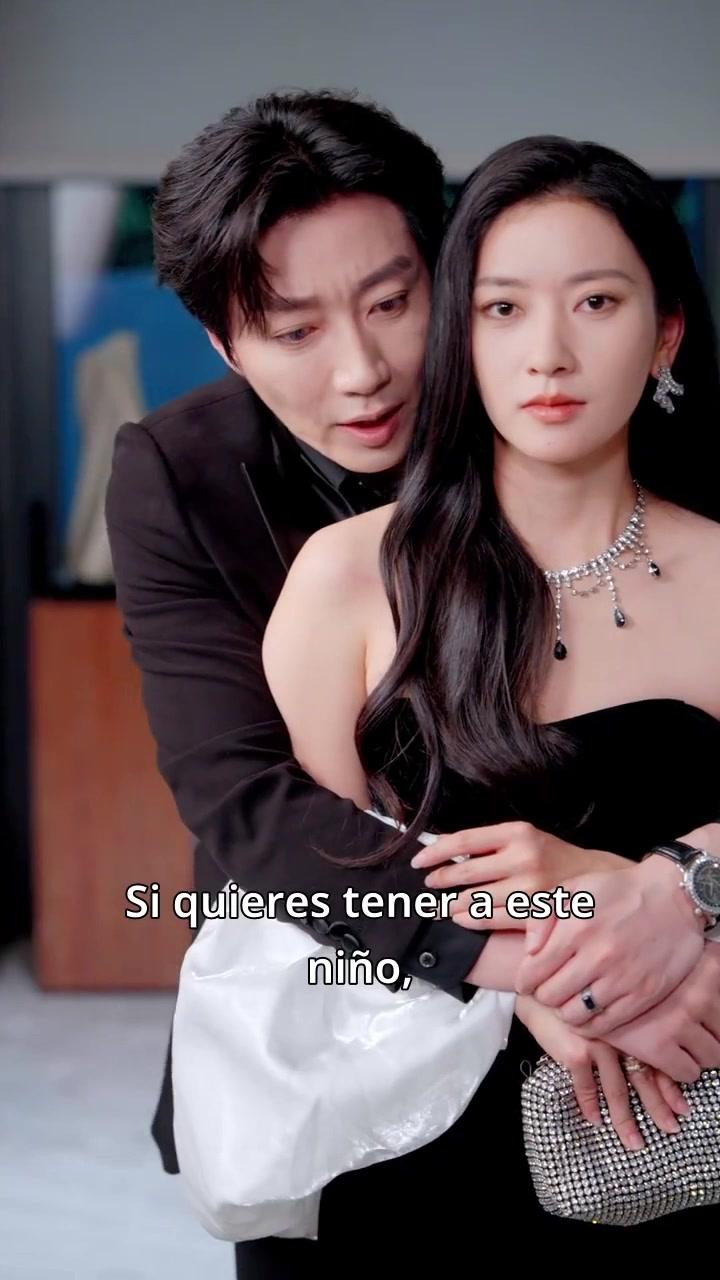 El amor se fue al dar la espalda