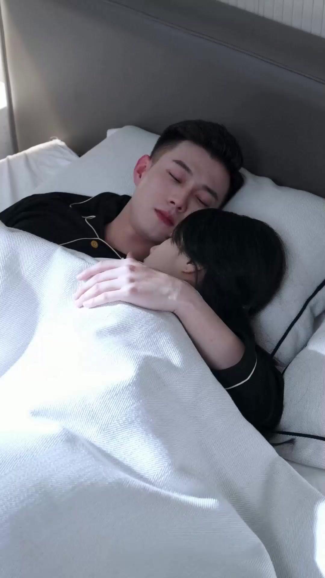 (Dubbed)Winter Romance at the Grand Hotel