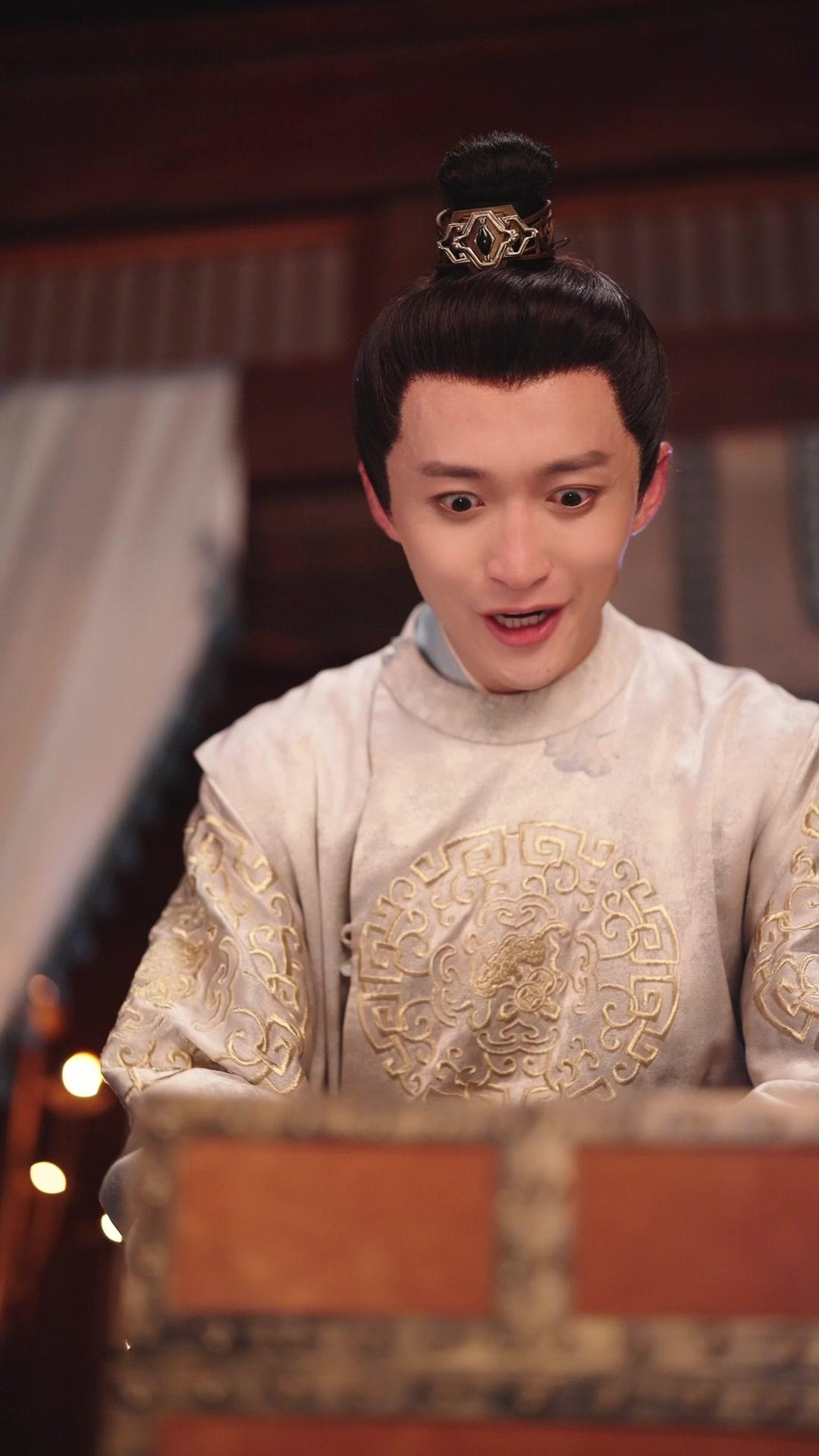 I Became My Sister to Avenge Her