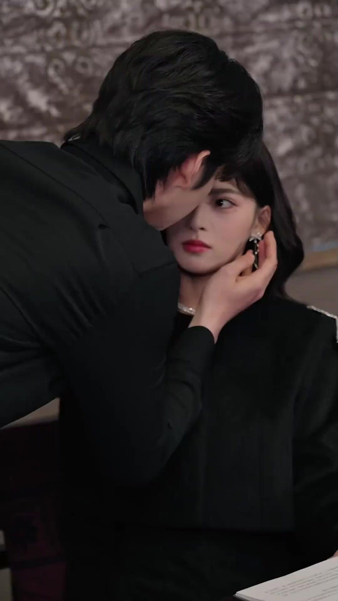 너를 탐하는 복종 