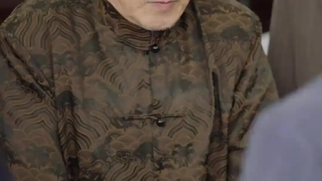 (Doublage) MA FEMME, LA PDG : La révolte silencieuse du jeune héritier