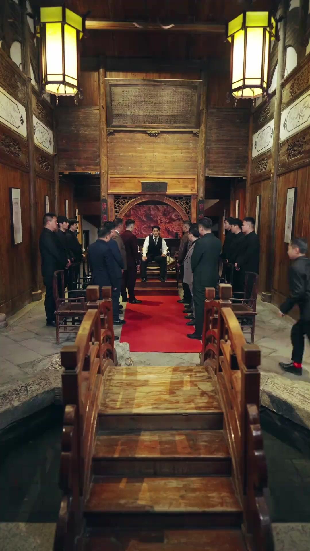 عودة أسطورة الشوارع