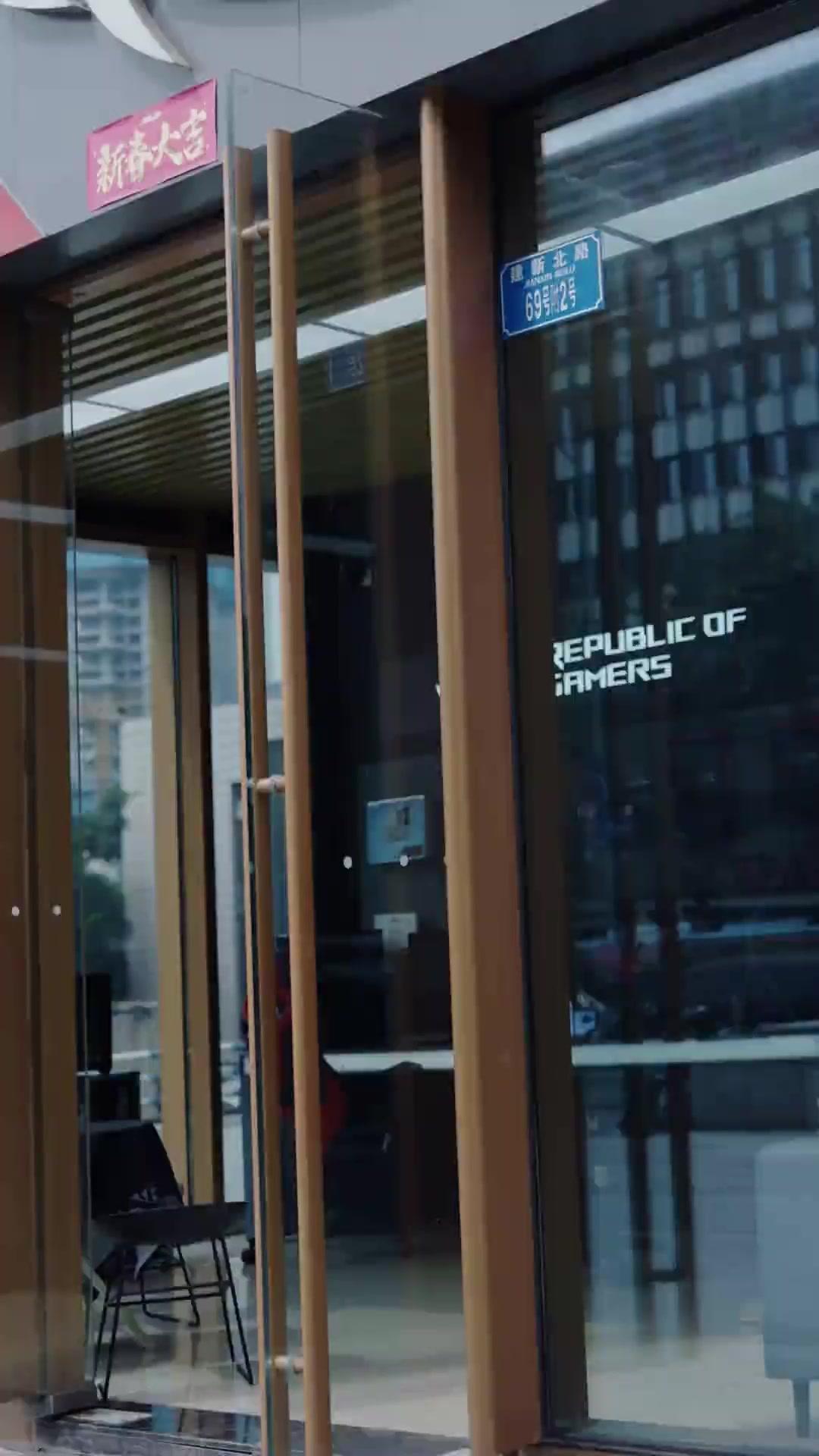 بعد 19 عامًا.. ابنتي طعنتني في الظهر