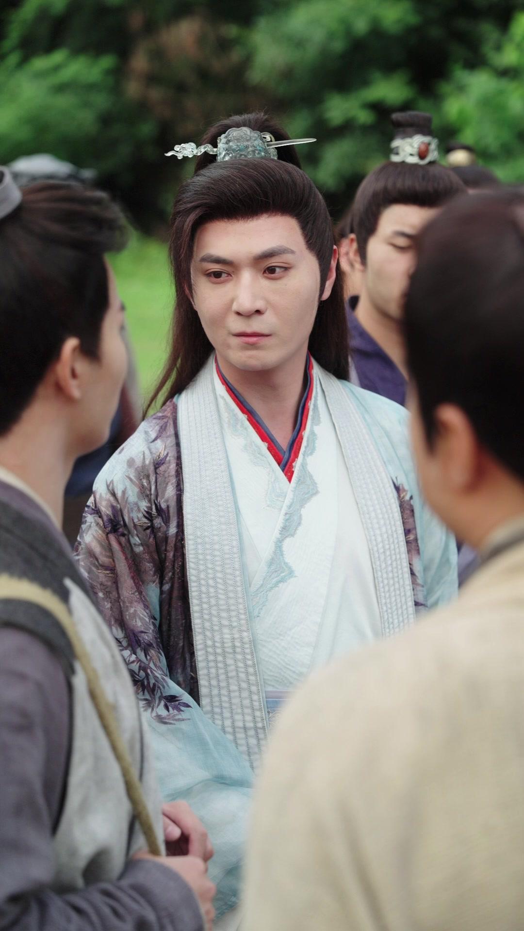 Calon Kaisar Tanpa Mahkotanya