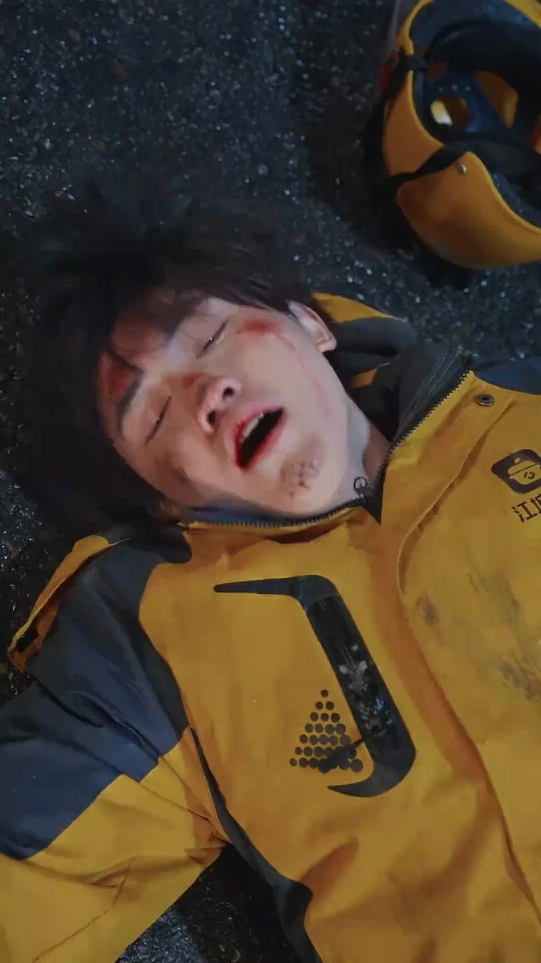 Kurir Itu Pewaris Sejati