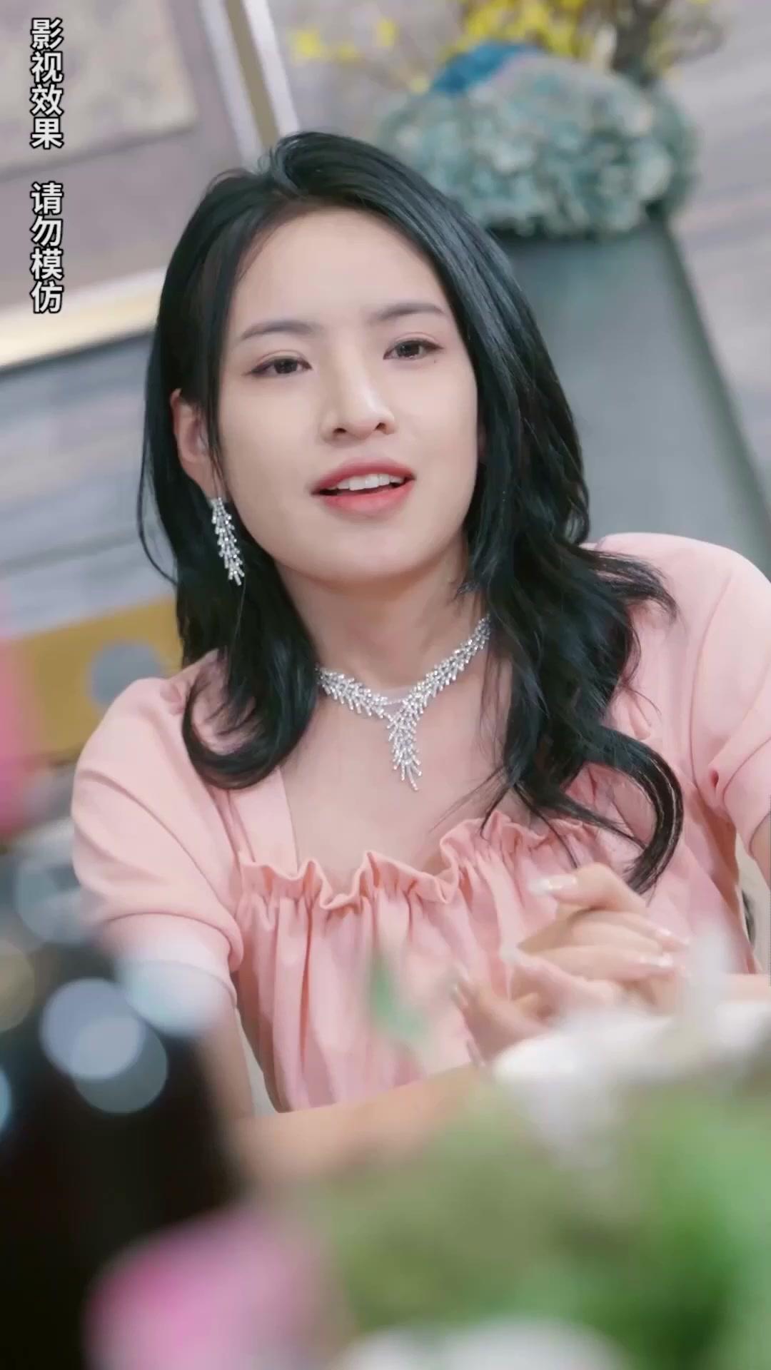 Balas Dendam Istri Gemuk